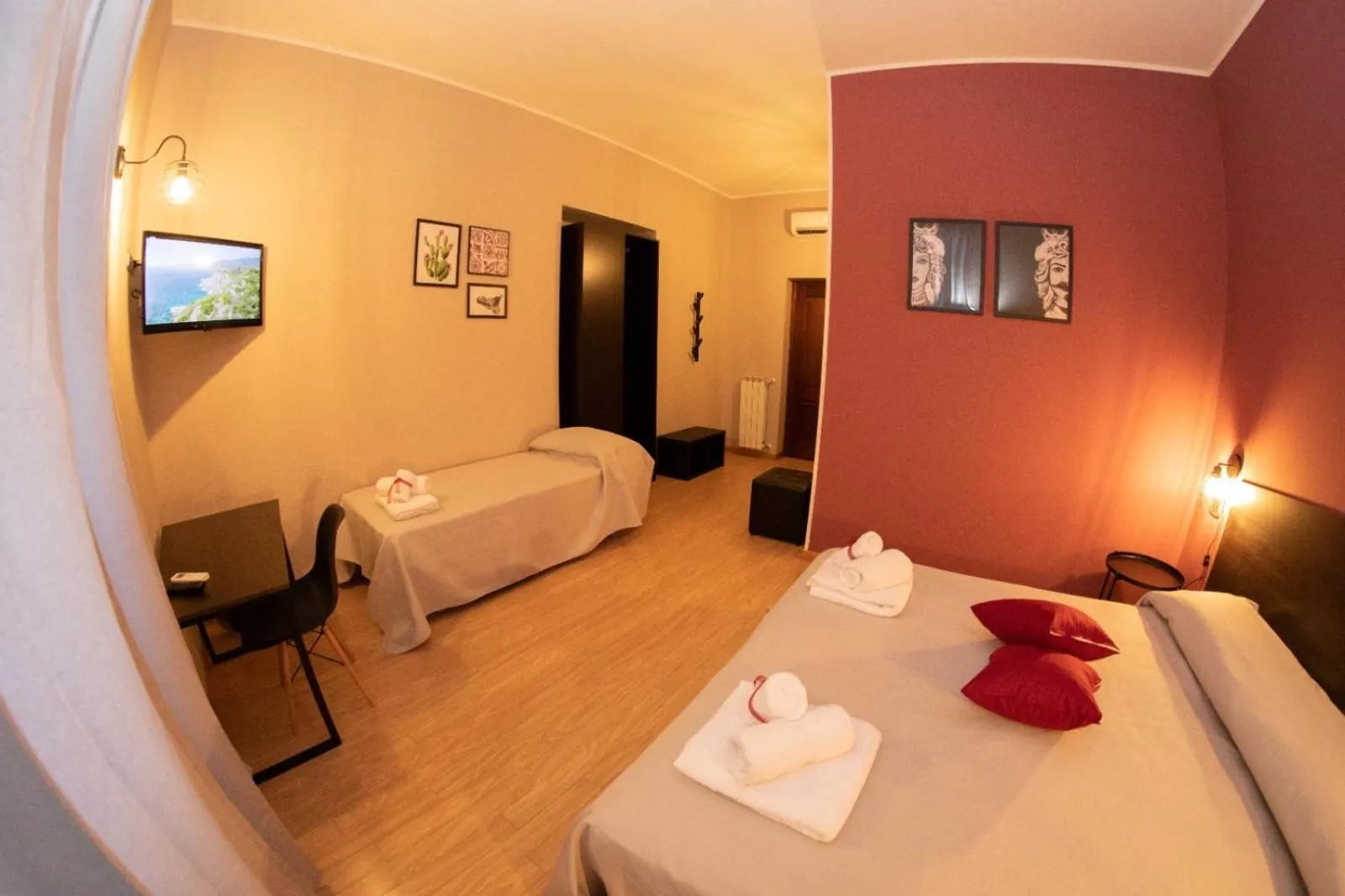 Bed in Hotel Marconi