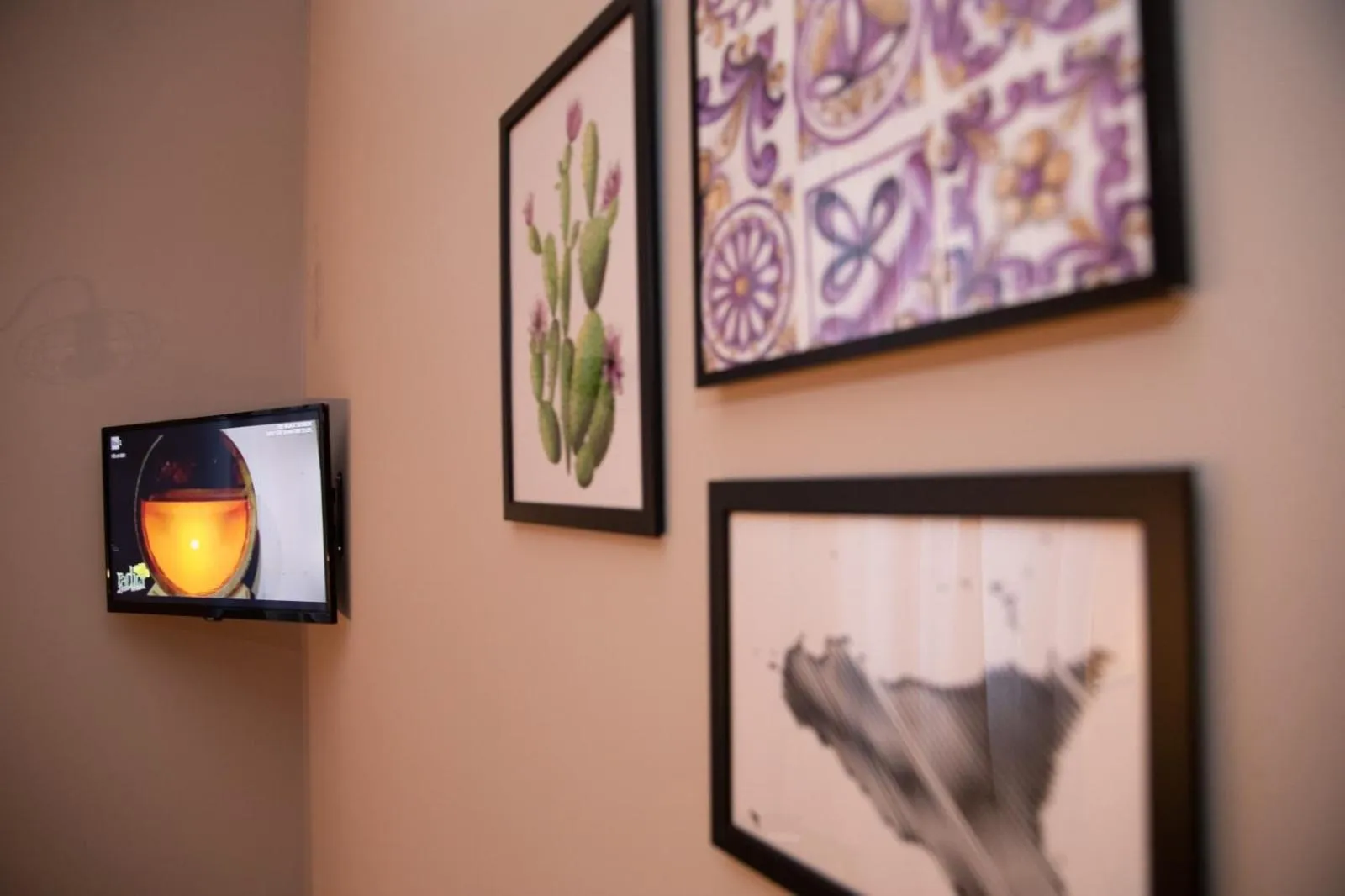 Decorative detail in Hotel Marconi