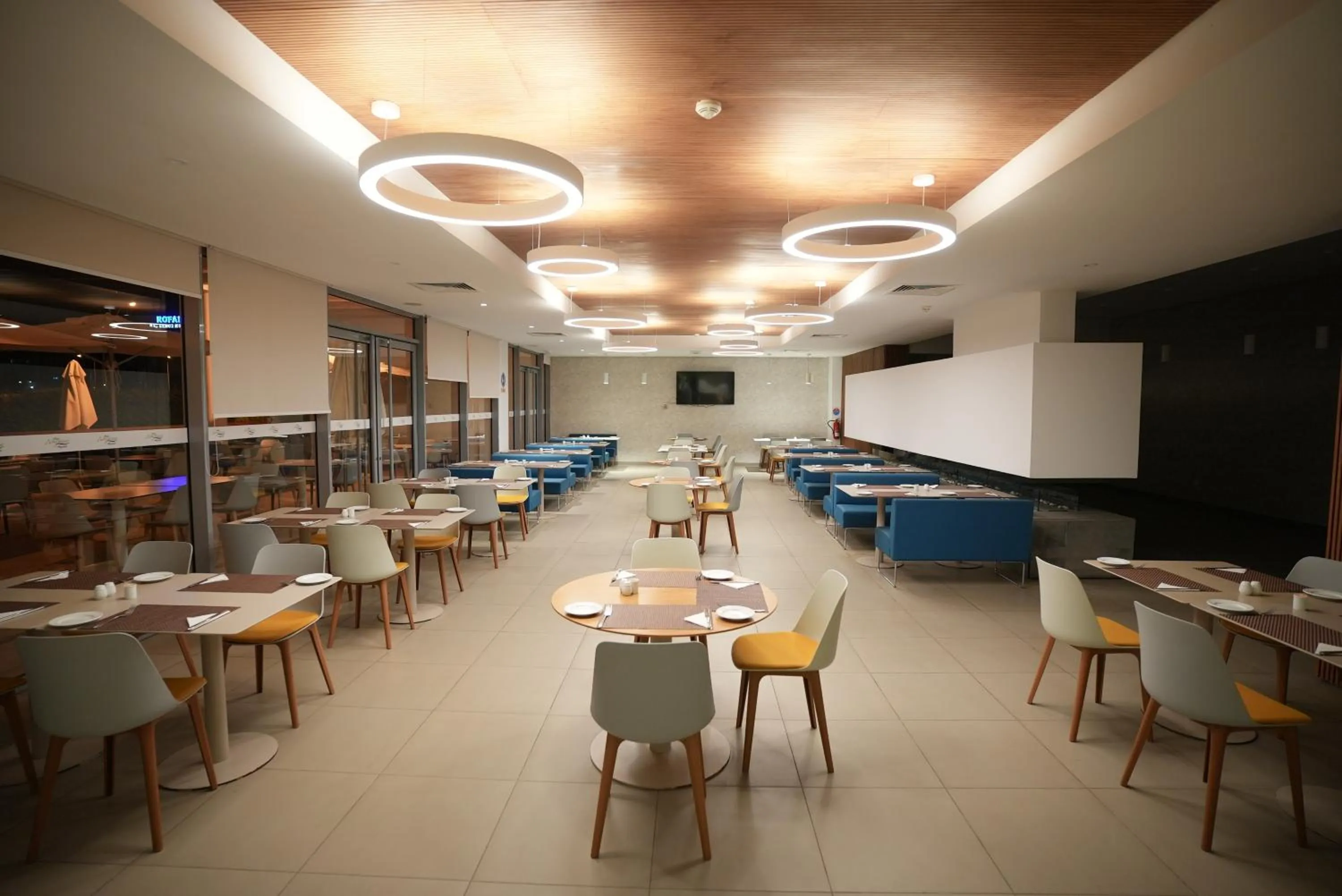 Restaurant/places to eat in Zephyr Agadir