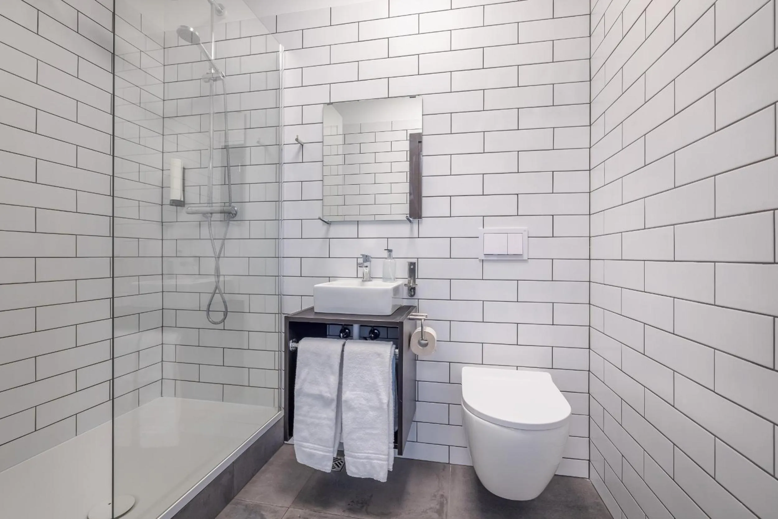 Bathroom in ABC Hotel by Reykjavik Keflavik Airport