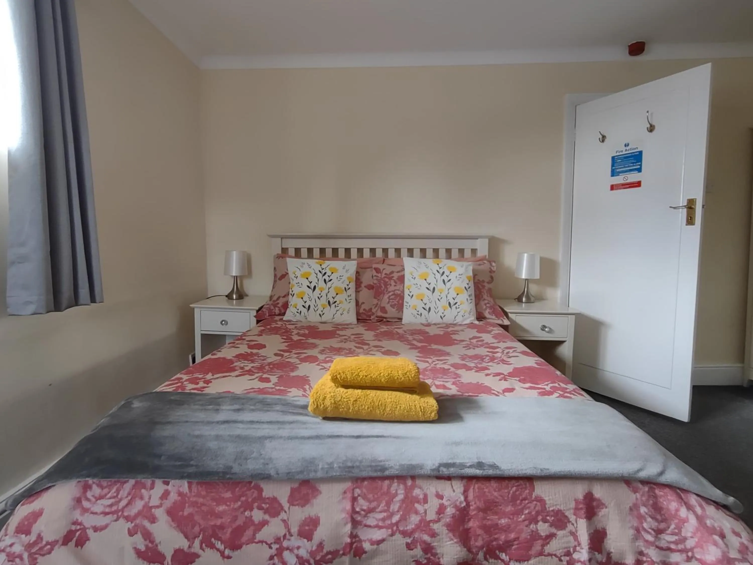 Bed in The Shoulder at Hardstoft