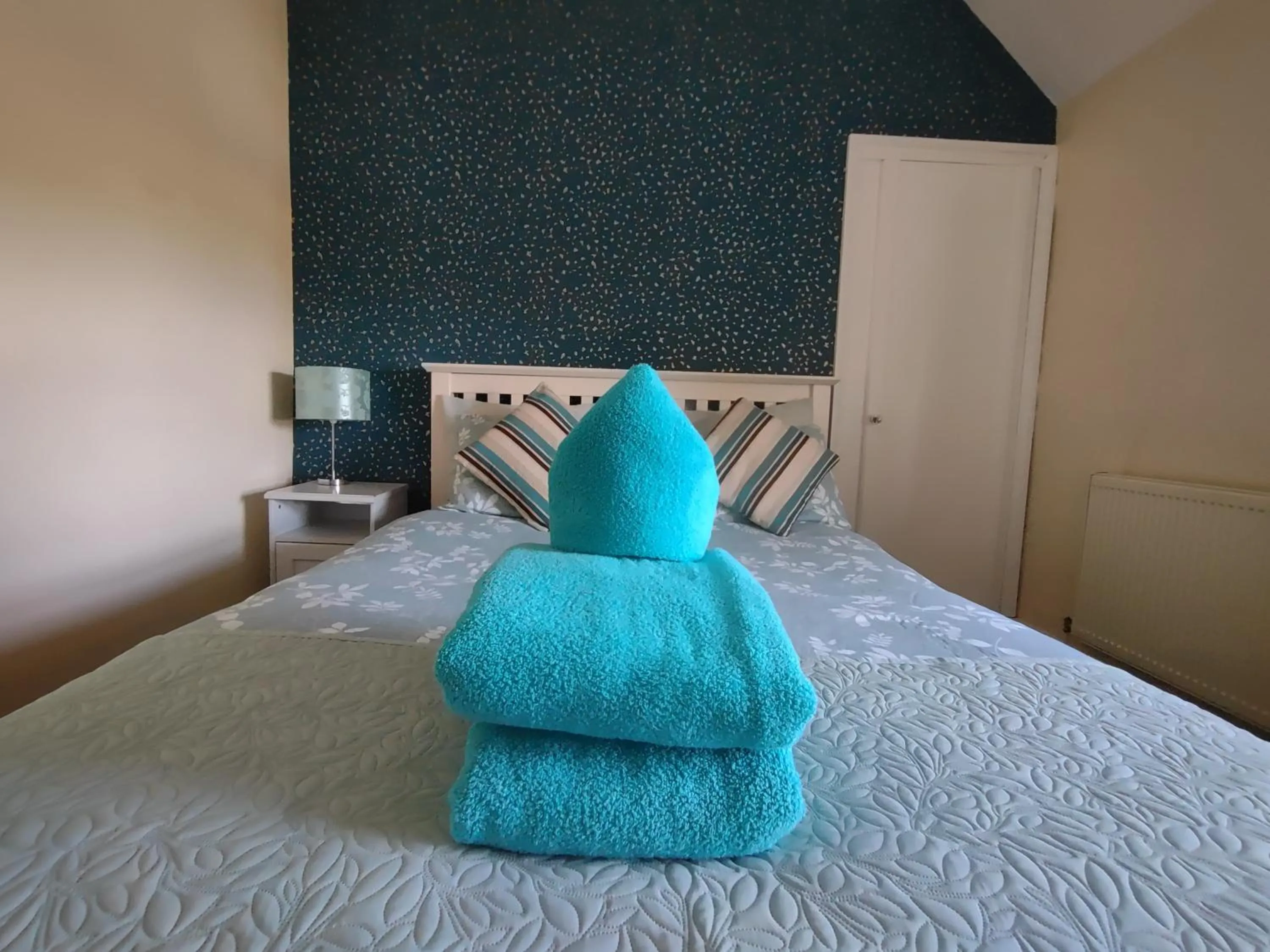 Bed in The Shoulder at Hardstoft