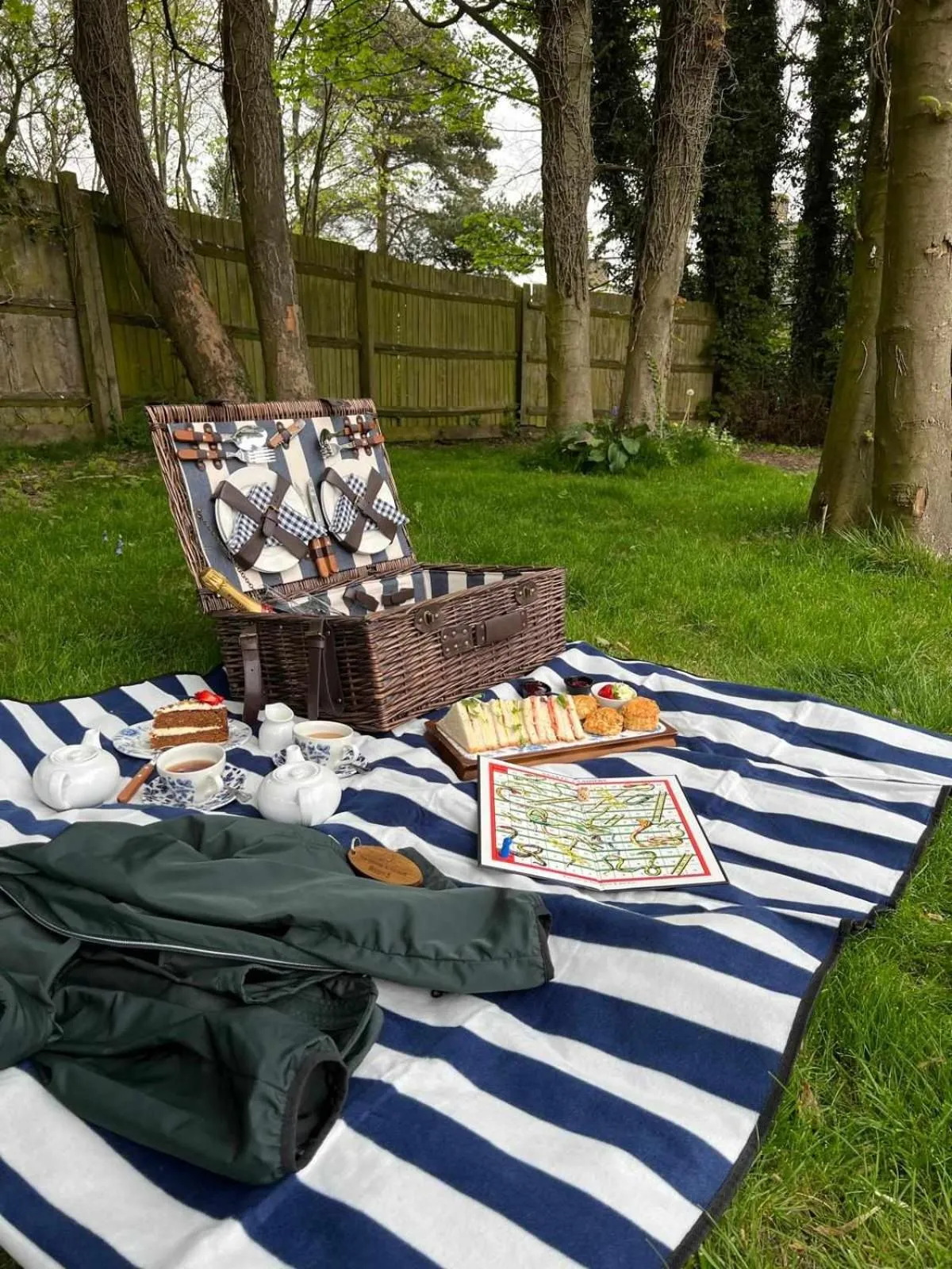 Garden in The Shoulder at Hardstoft