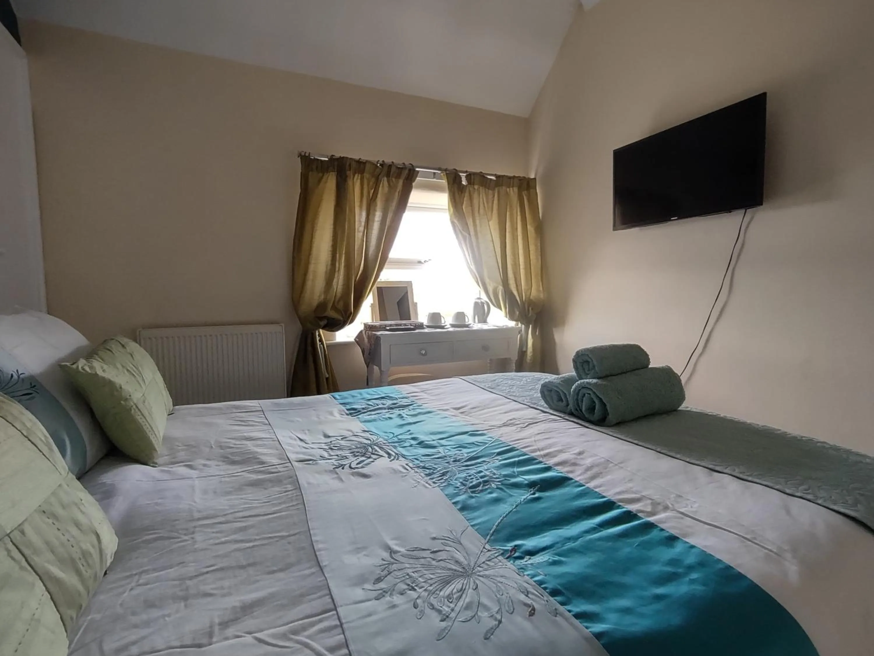 Bed in The Shoulder at Hardstoft