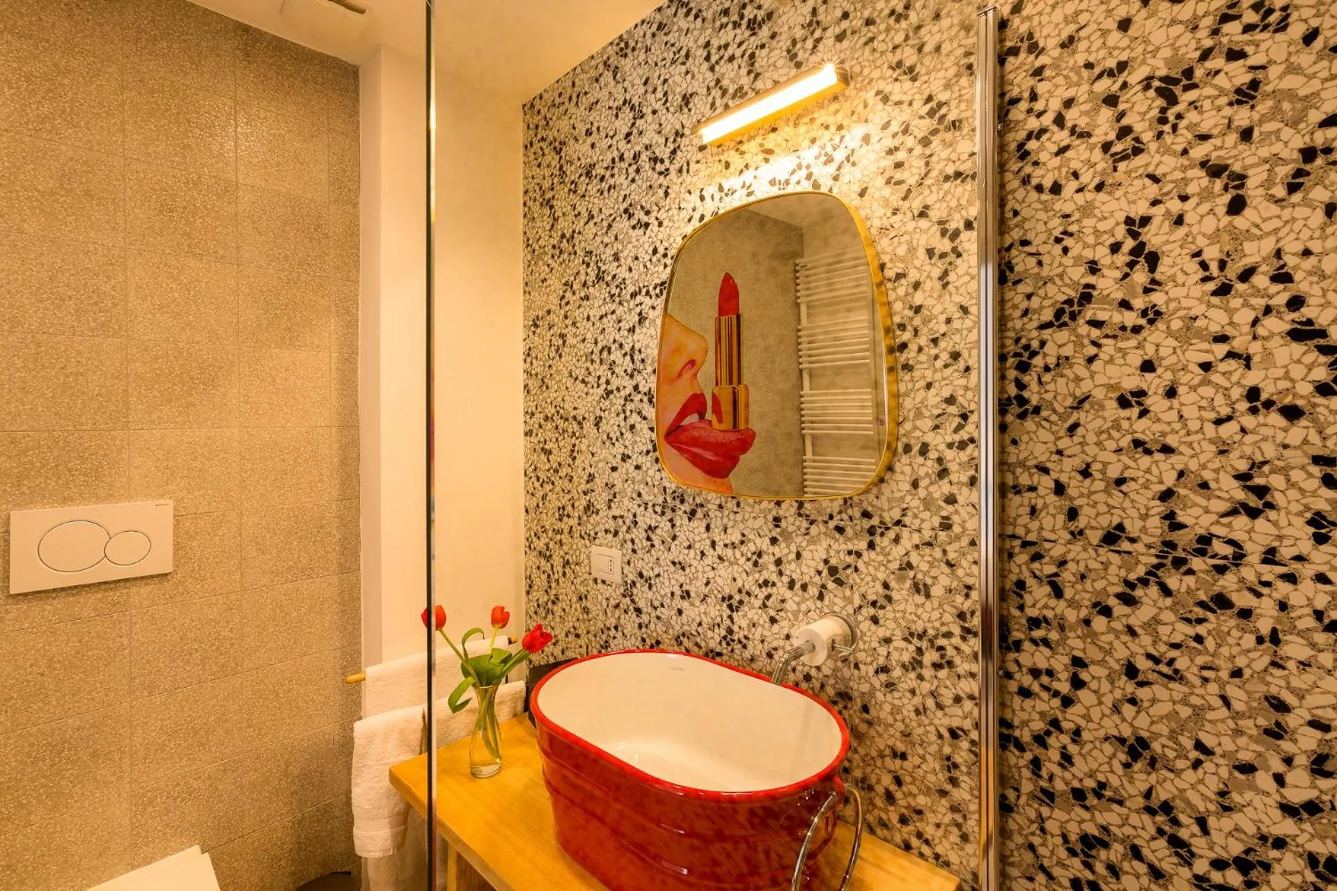 Bathroom in CasAunoE Boutique Hotel