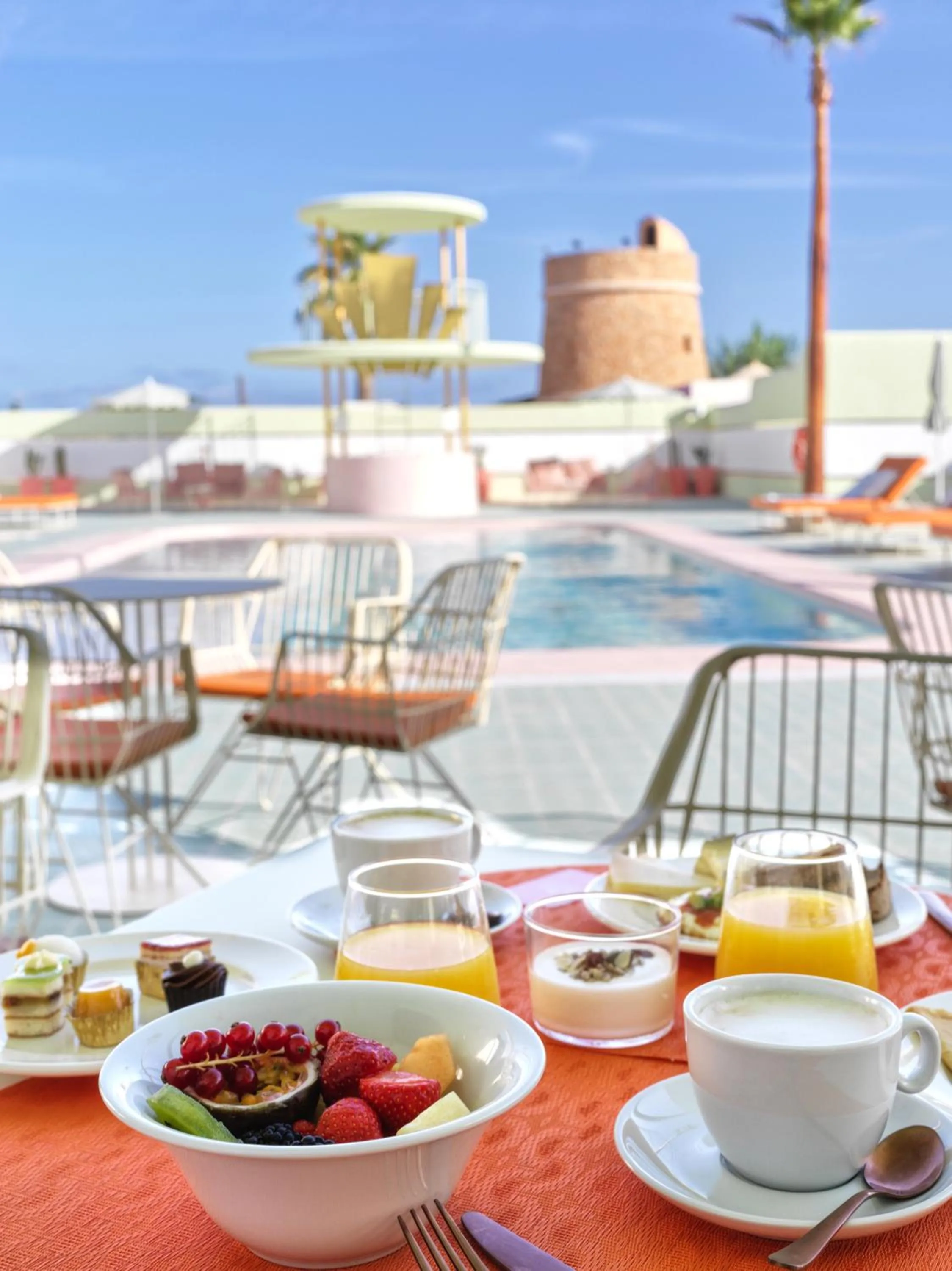 Guests in Grand Paradiso Ibiza - Adults Only