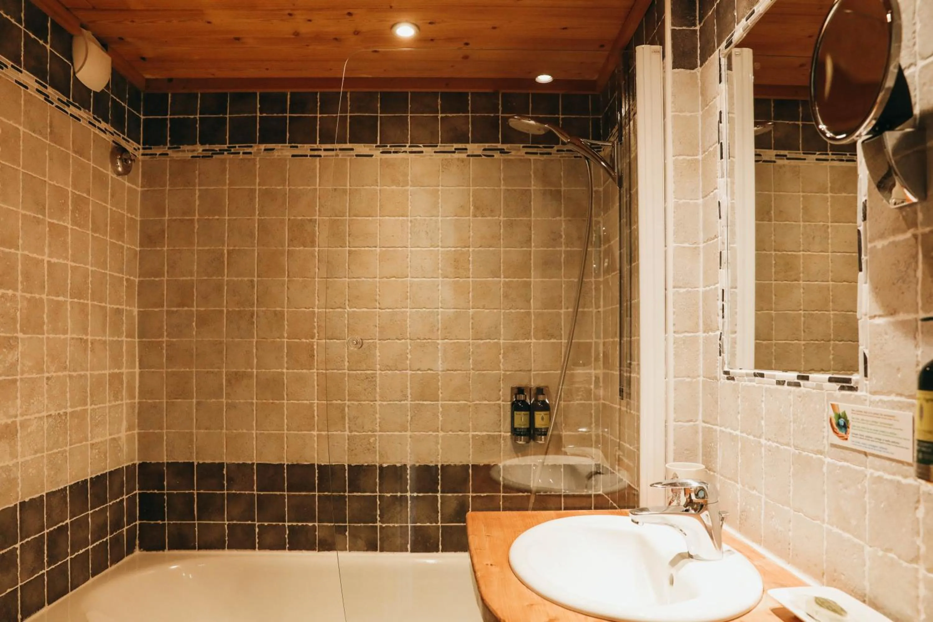 Bathroom in Les Grands Montets Hotel & Spa