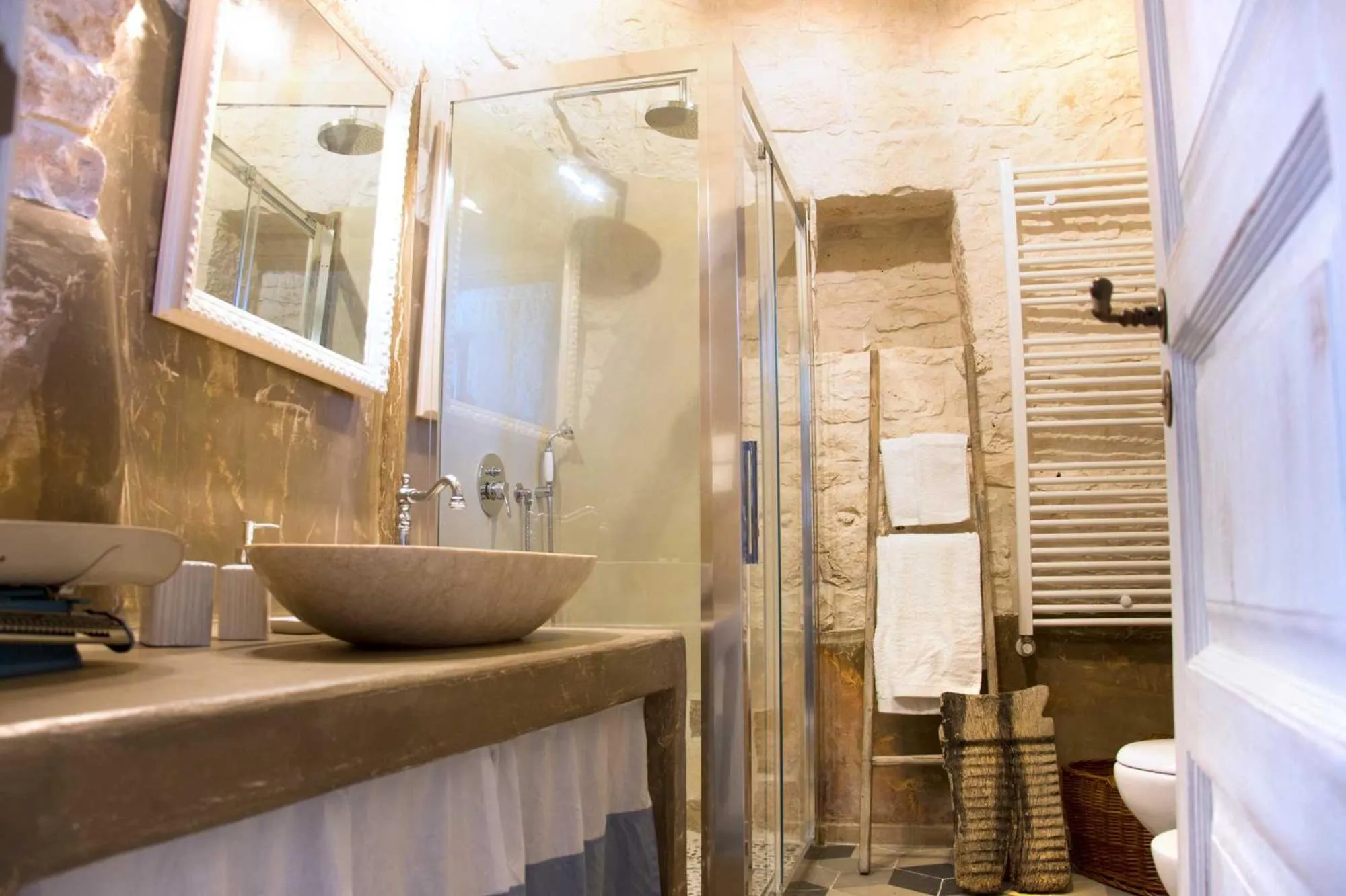 Shower in Trullo Sweet Trullo