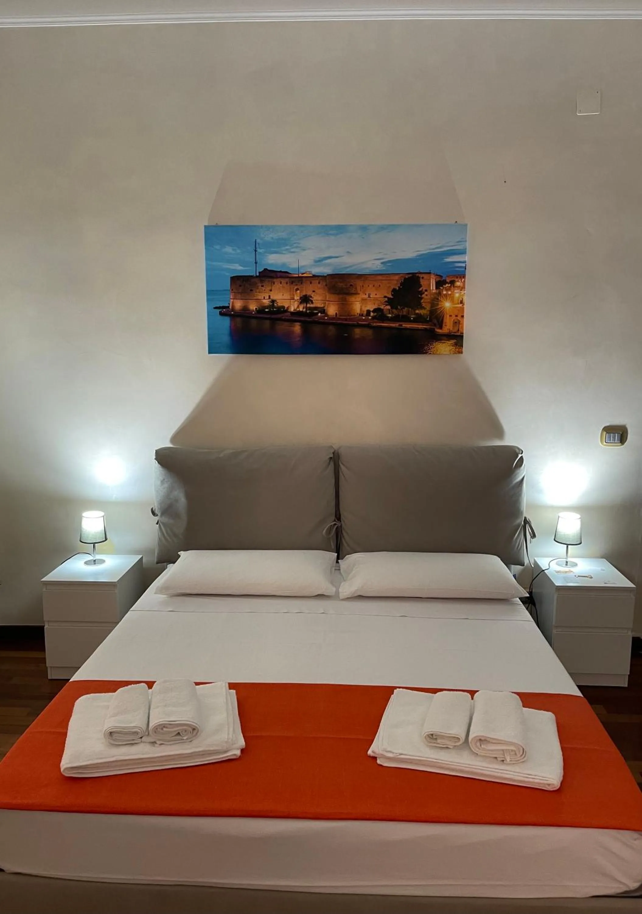 Bed in Suite San Cataldo