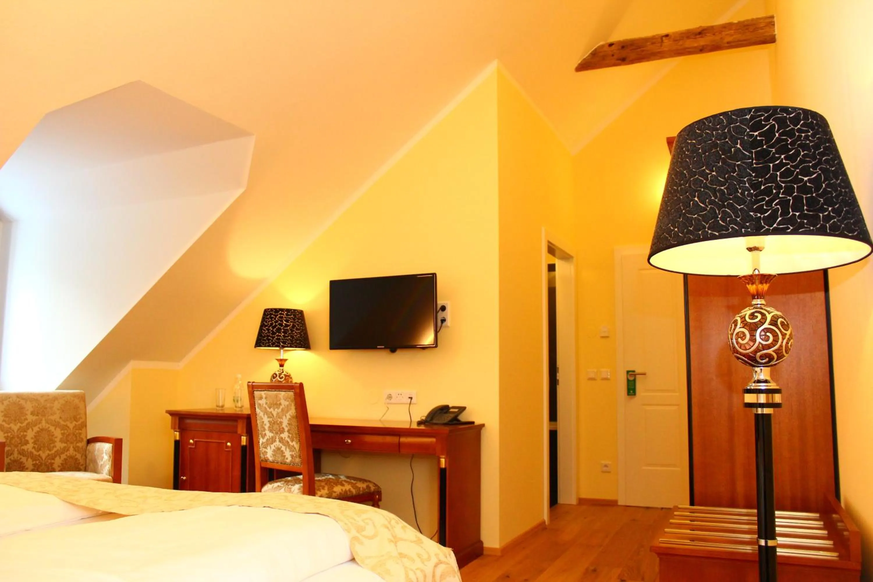 Bed in Seehotel Grüner Baum