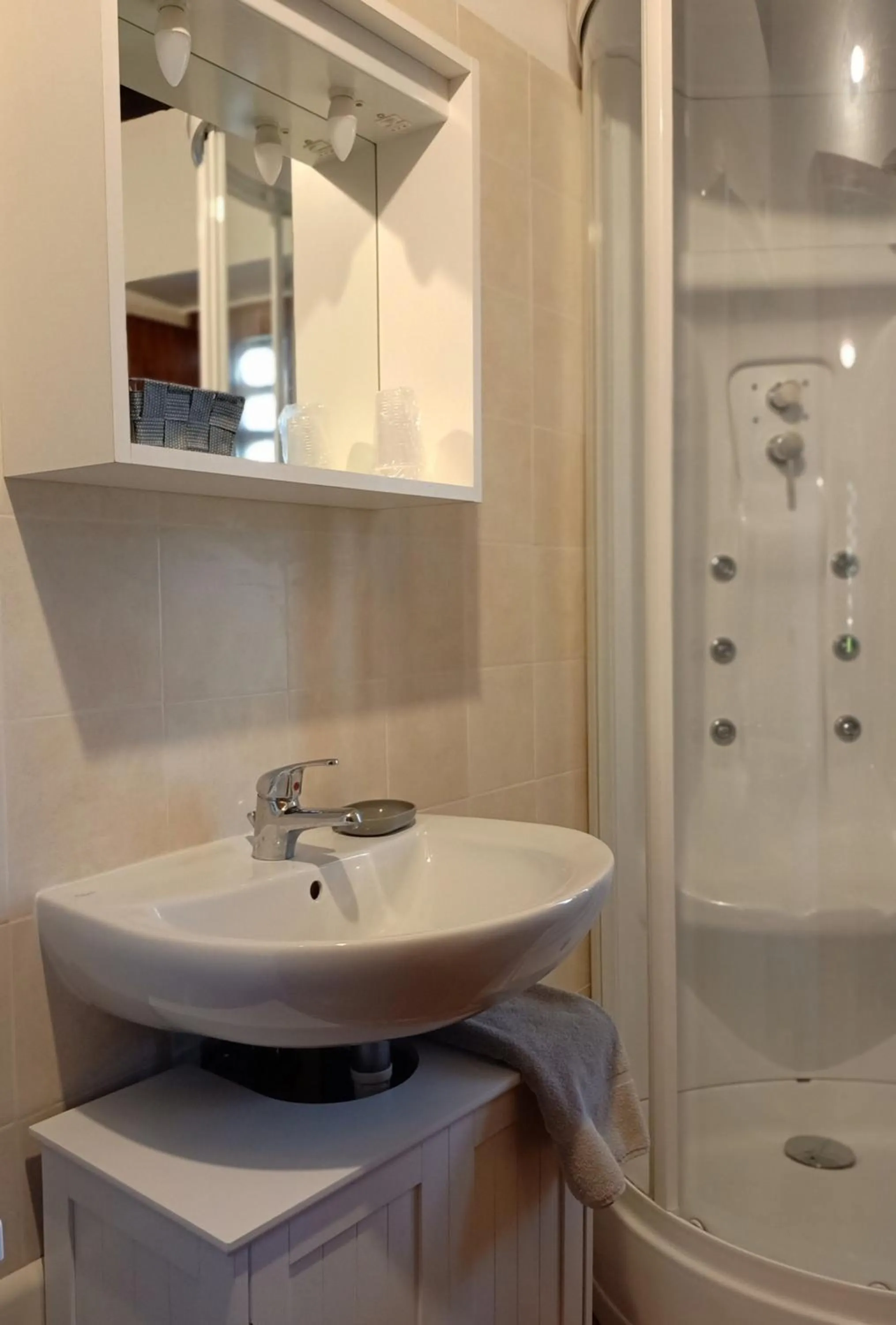 Shower in Rovere dalla riva