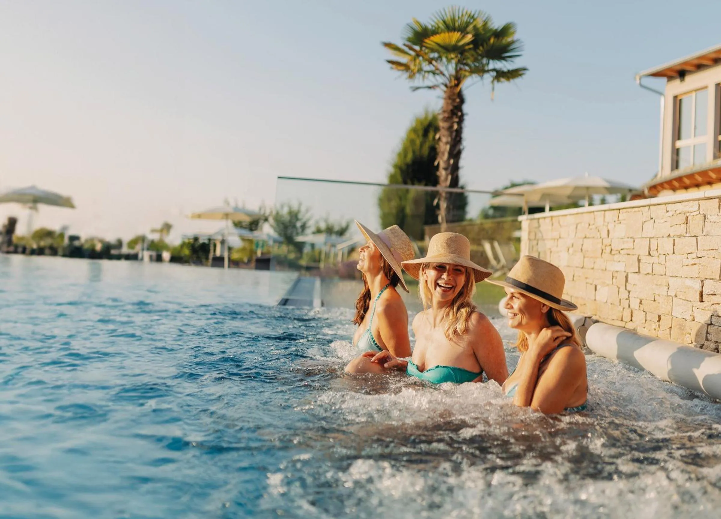 Swimming pool in Hotel & Spa Larimar
