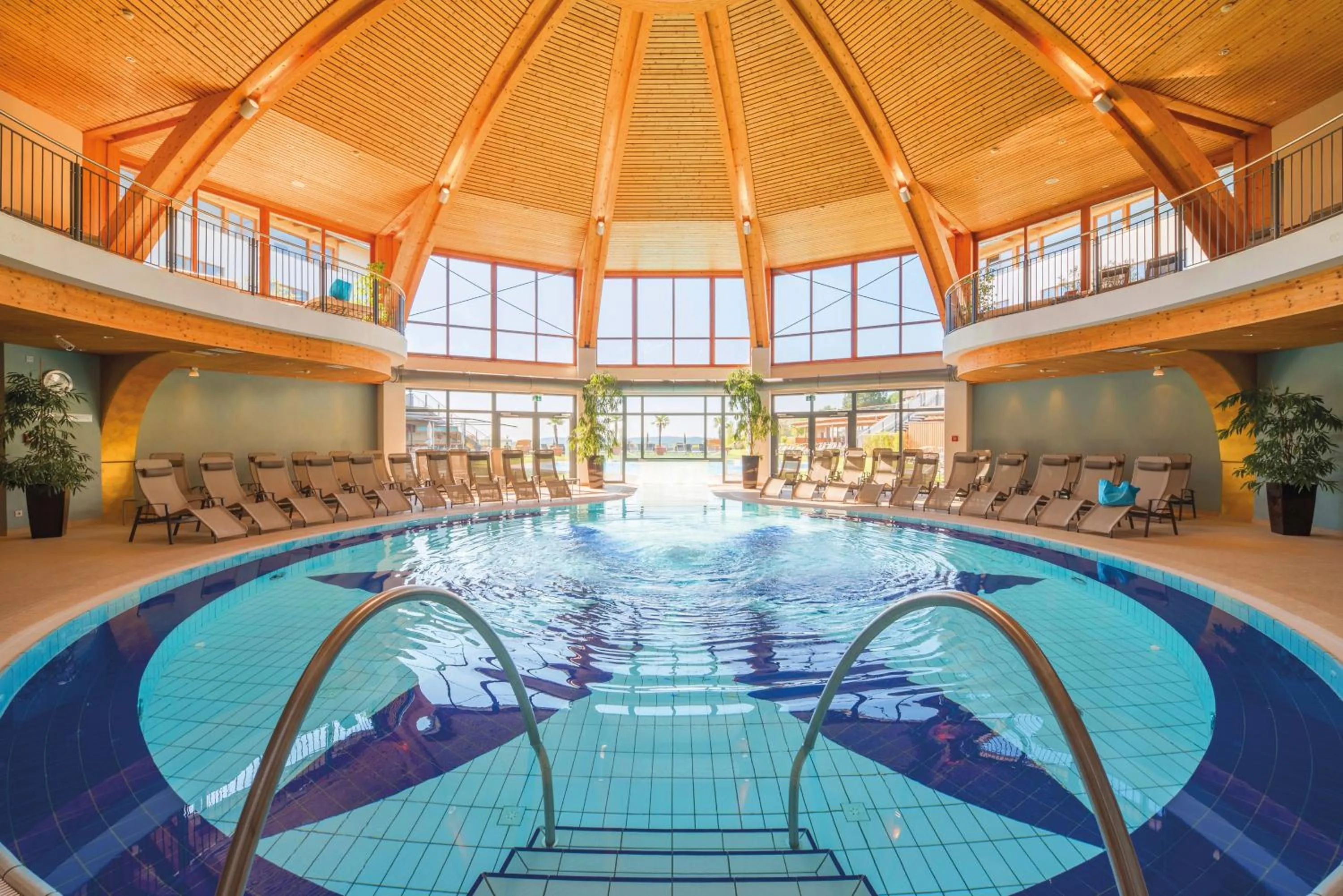 Hot Spring Bath in Hotel & Spa Larimar