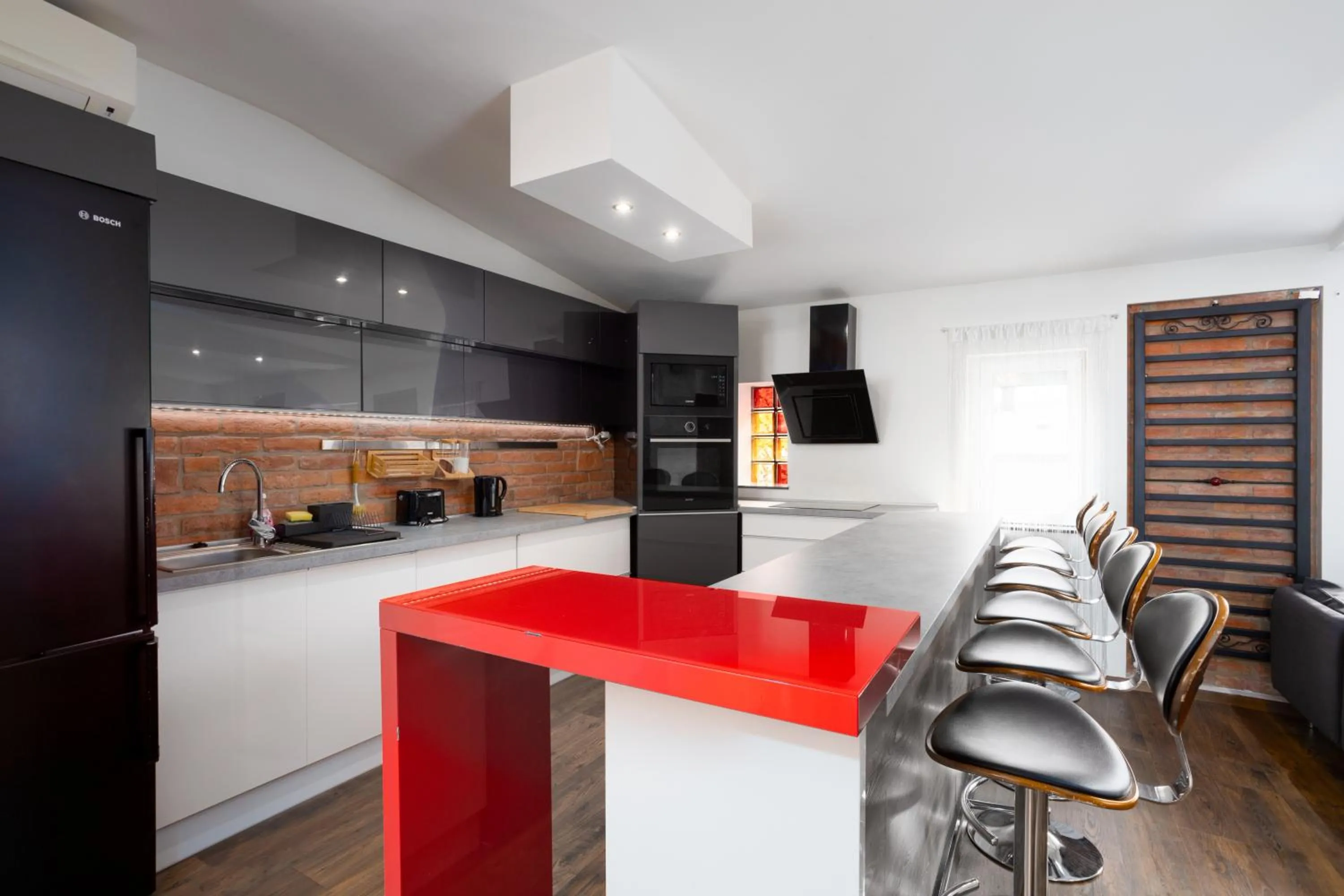 Nightingale Luxury Apartment