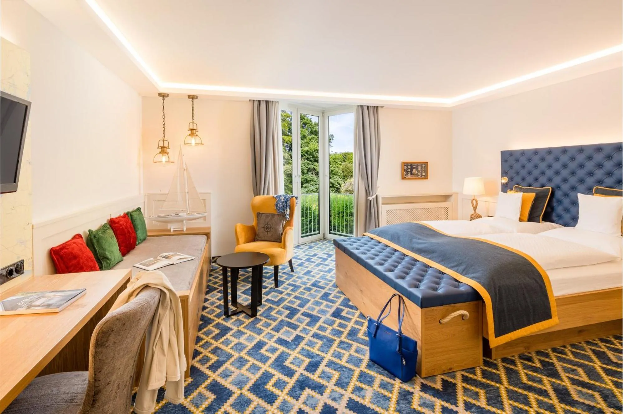 Photo of the whole room, Bed in Romantik Hotel Waldschlösschen