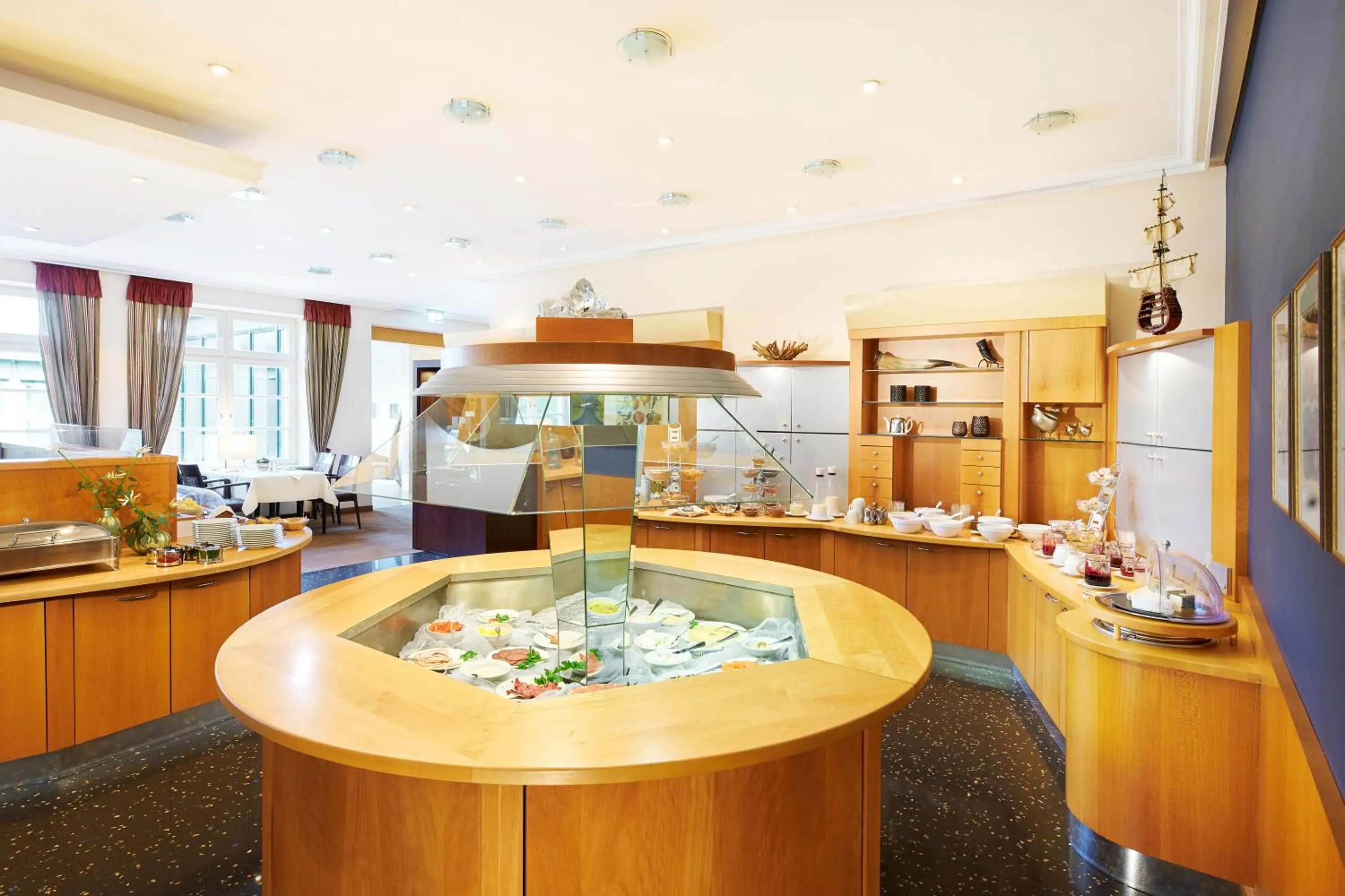 Buffet breakfast in Romantik Hotel Waldschlösschen