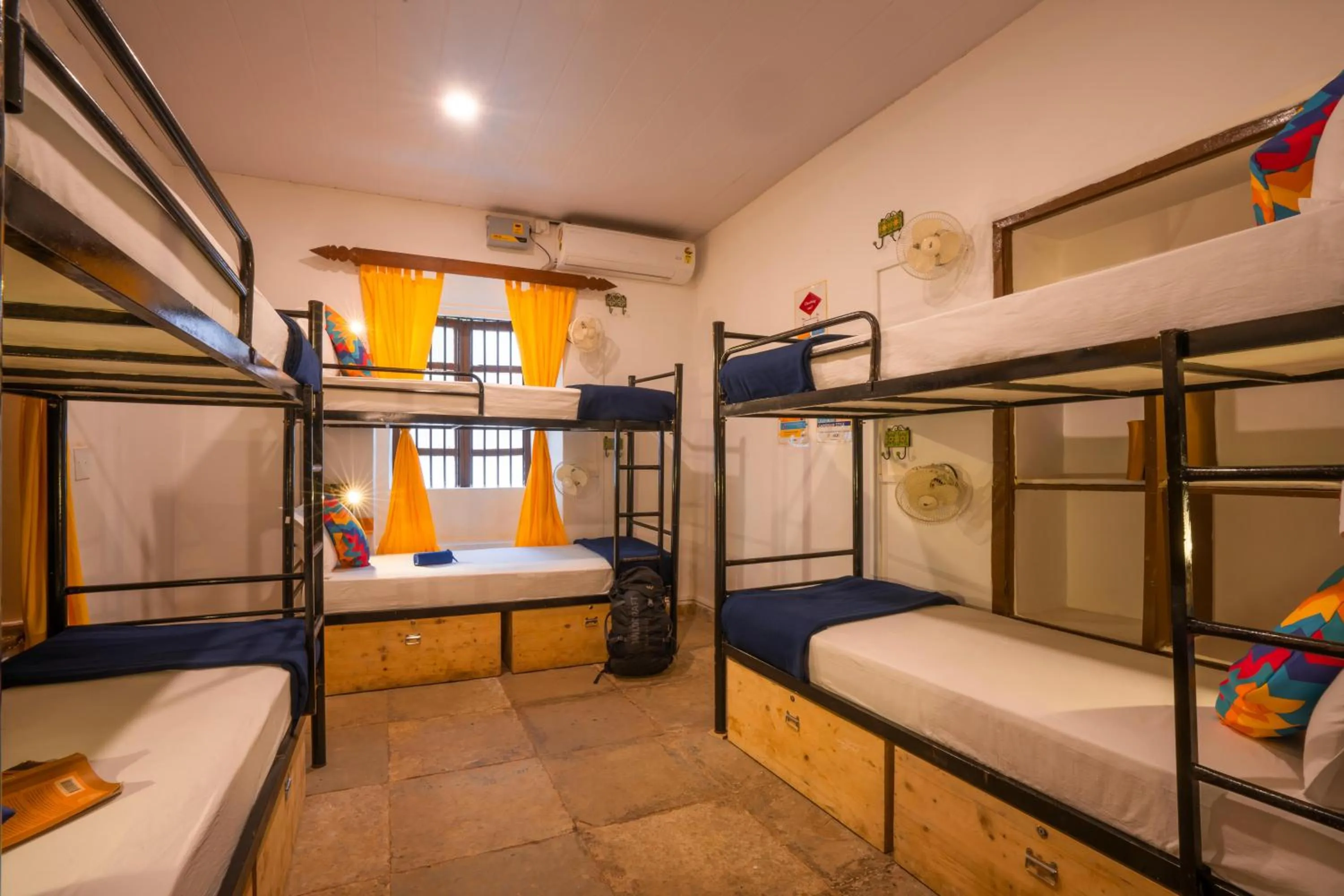 Bedroom, Bed in goSTOPS Lite Goa, Calangute