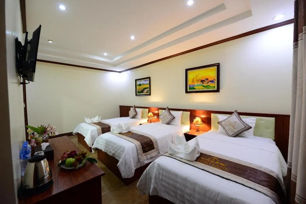 Bed in Vientiane Luxury Hotel