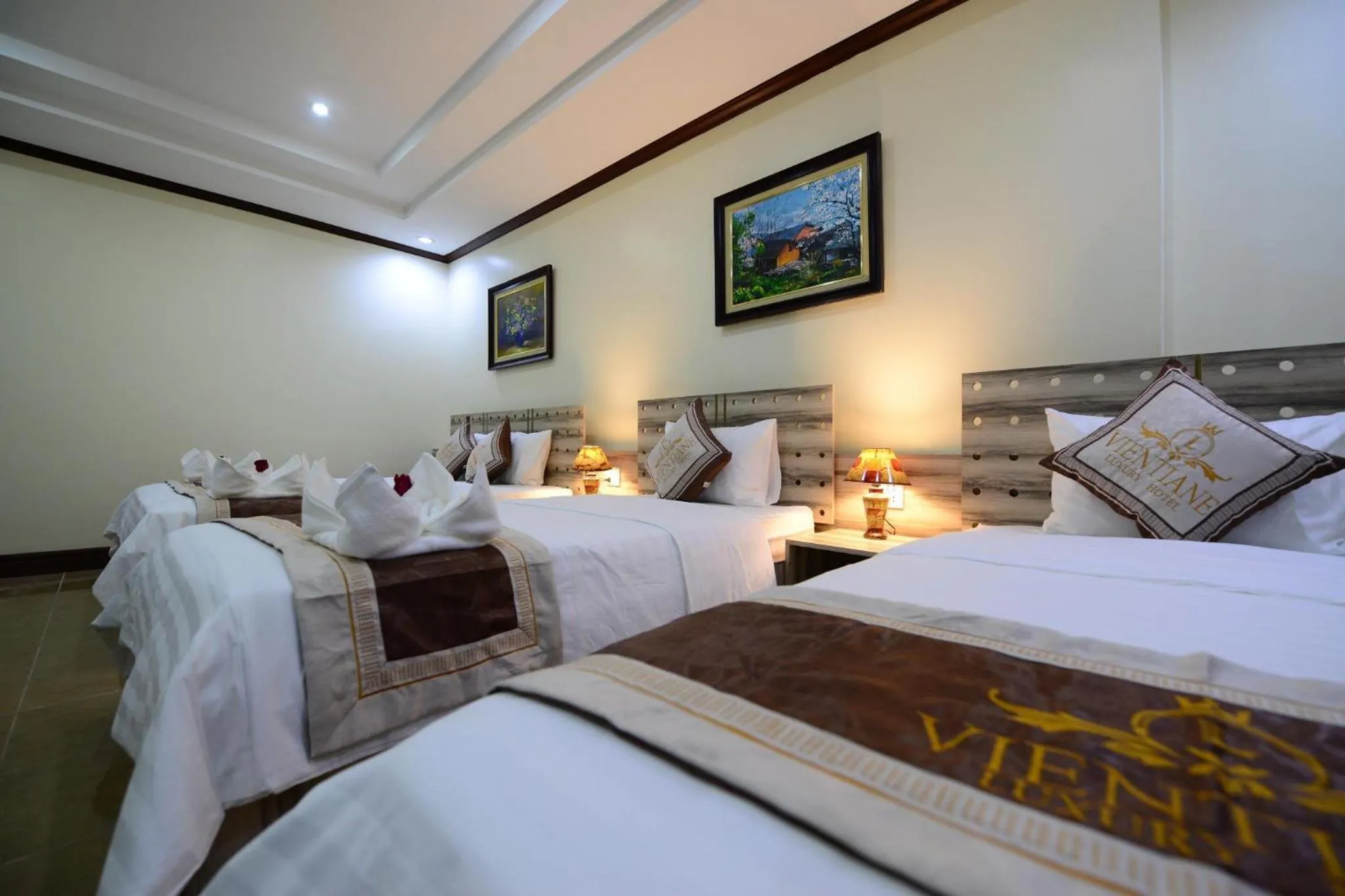 Bed in Vientiane Luxury Hotel