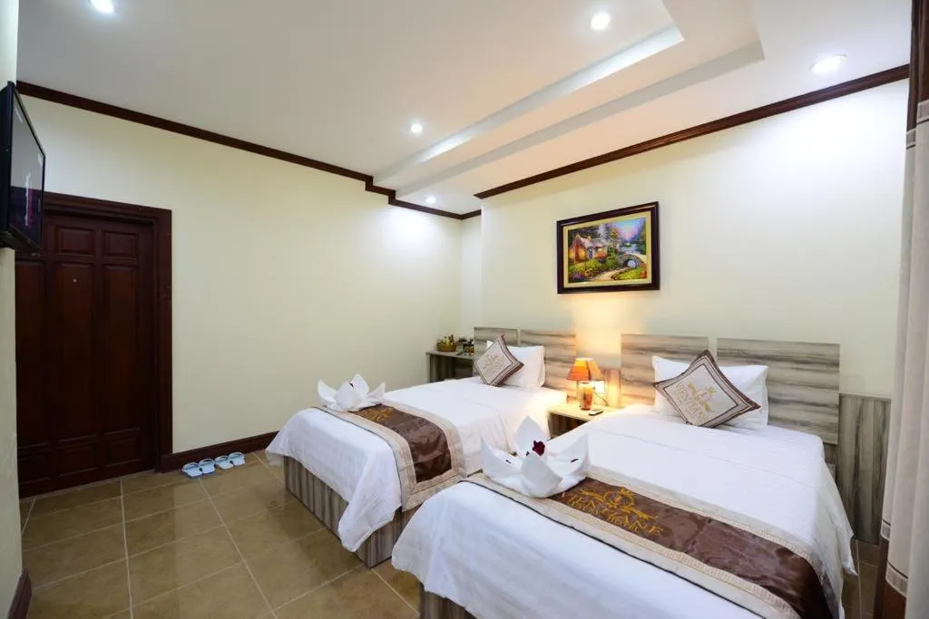 Bed in Vientiane Luxury Hotel