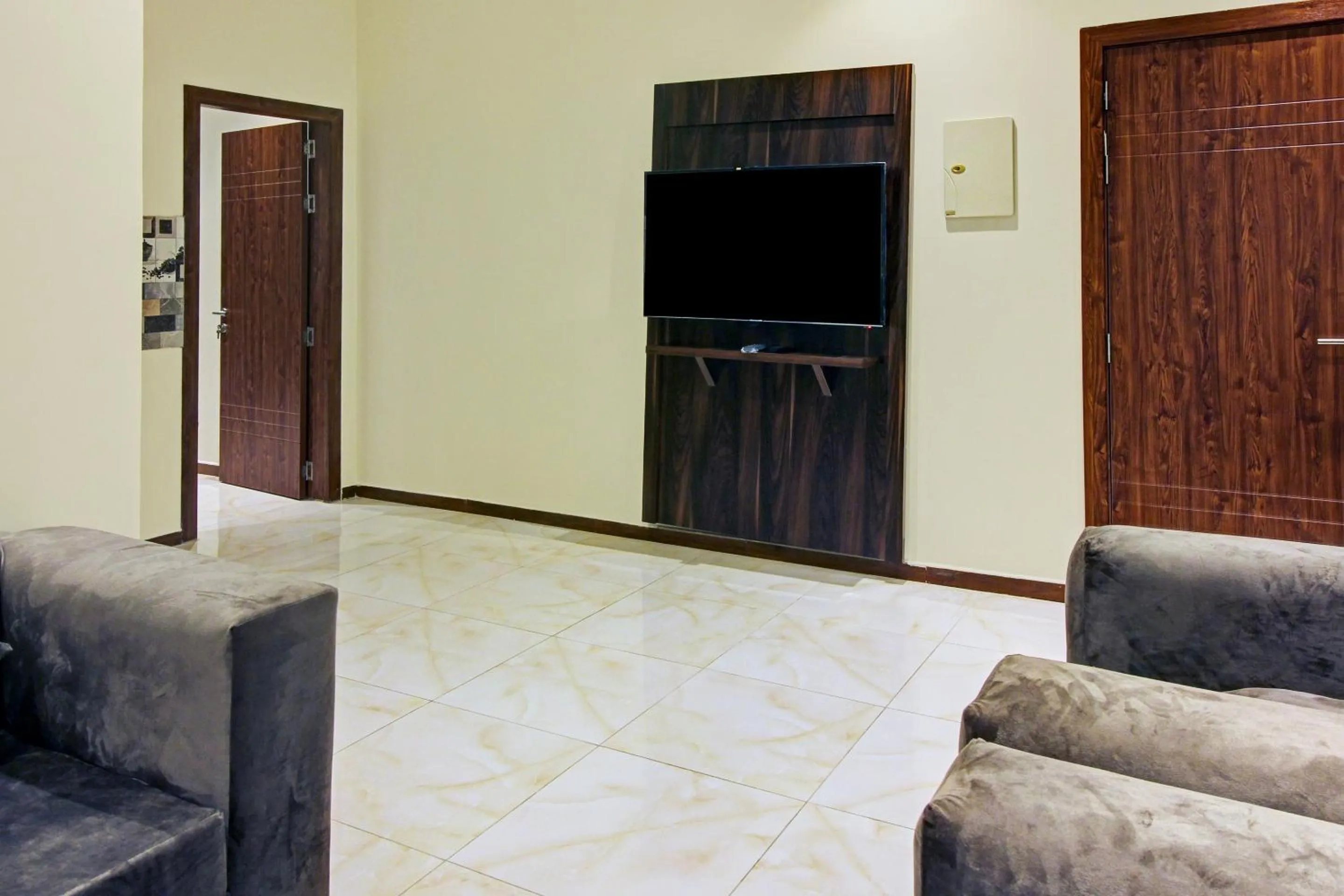 Bedroom in Al Tamayoz Al Raqi - Hiraa