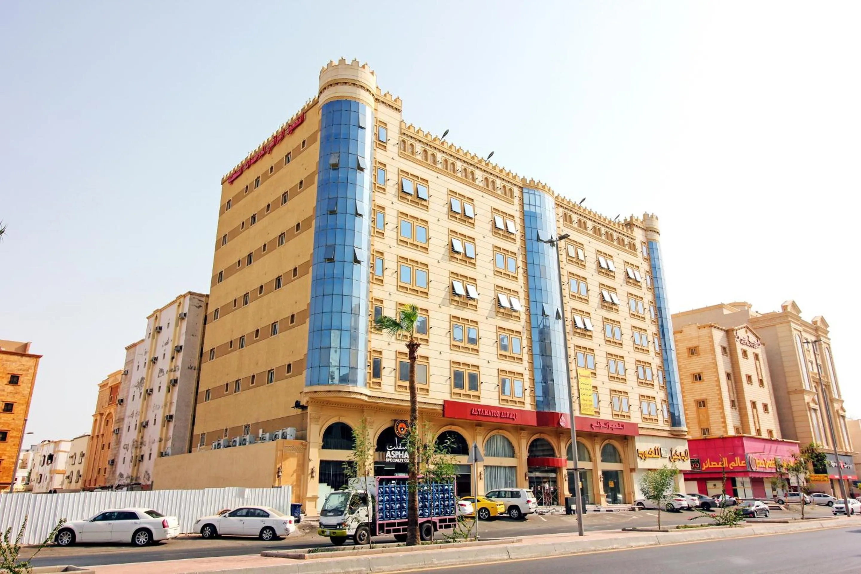 Property building in Al Tamayoz Al Raqi - Hiraa