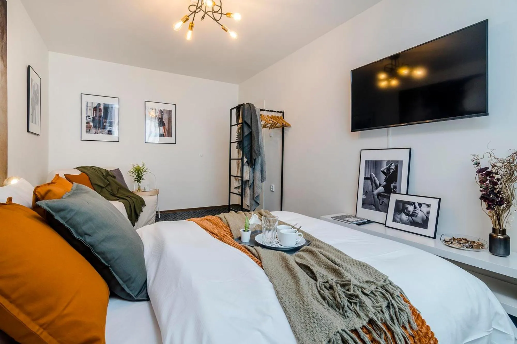 Romantic Apts Prague by Michal&Friends