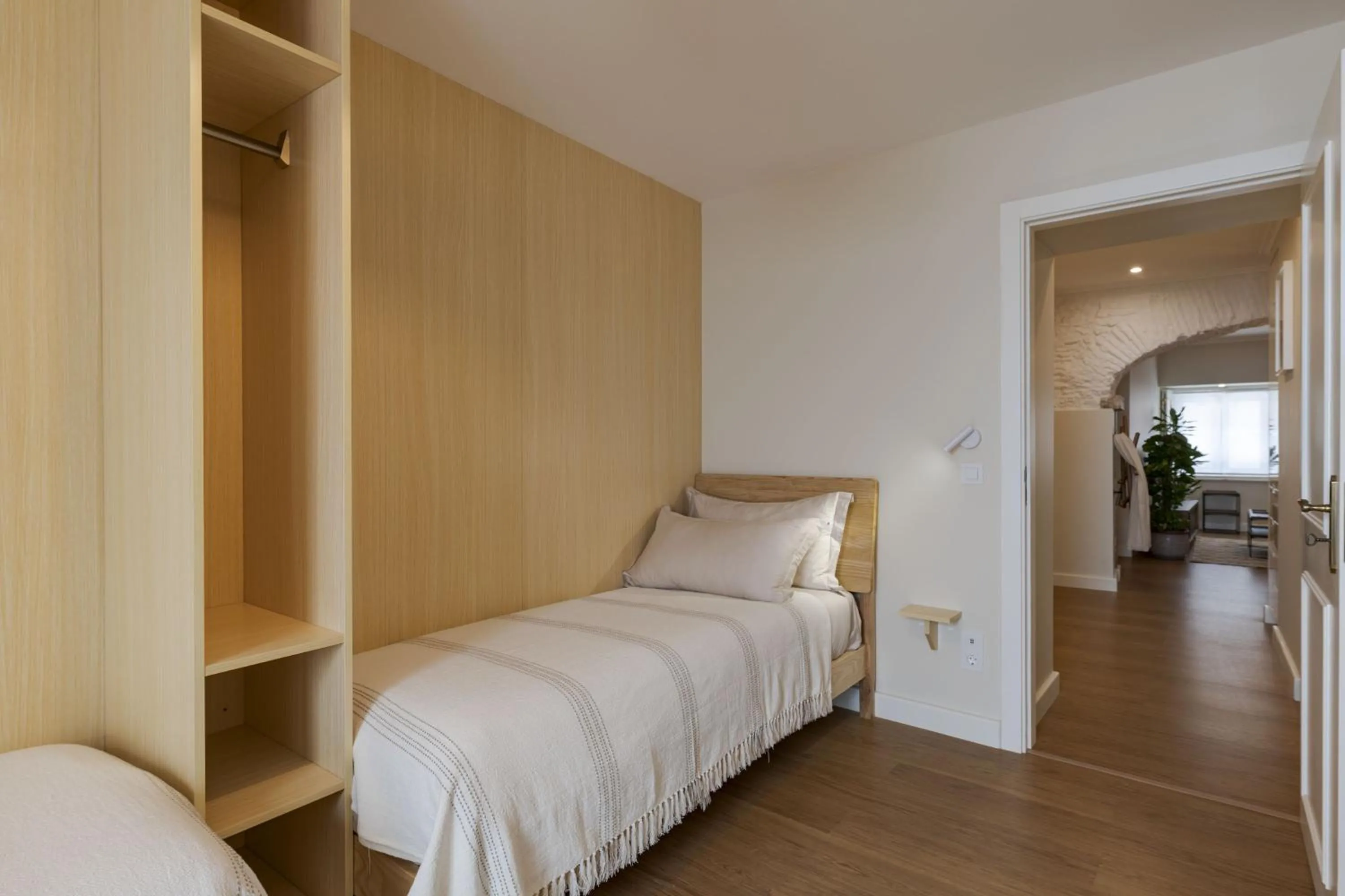 Bedroom, Bed in Peixeira Studios and Apartments
