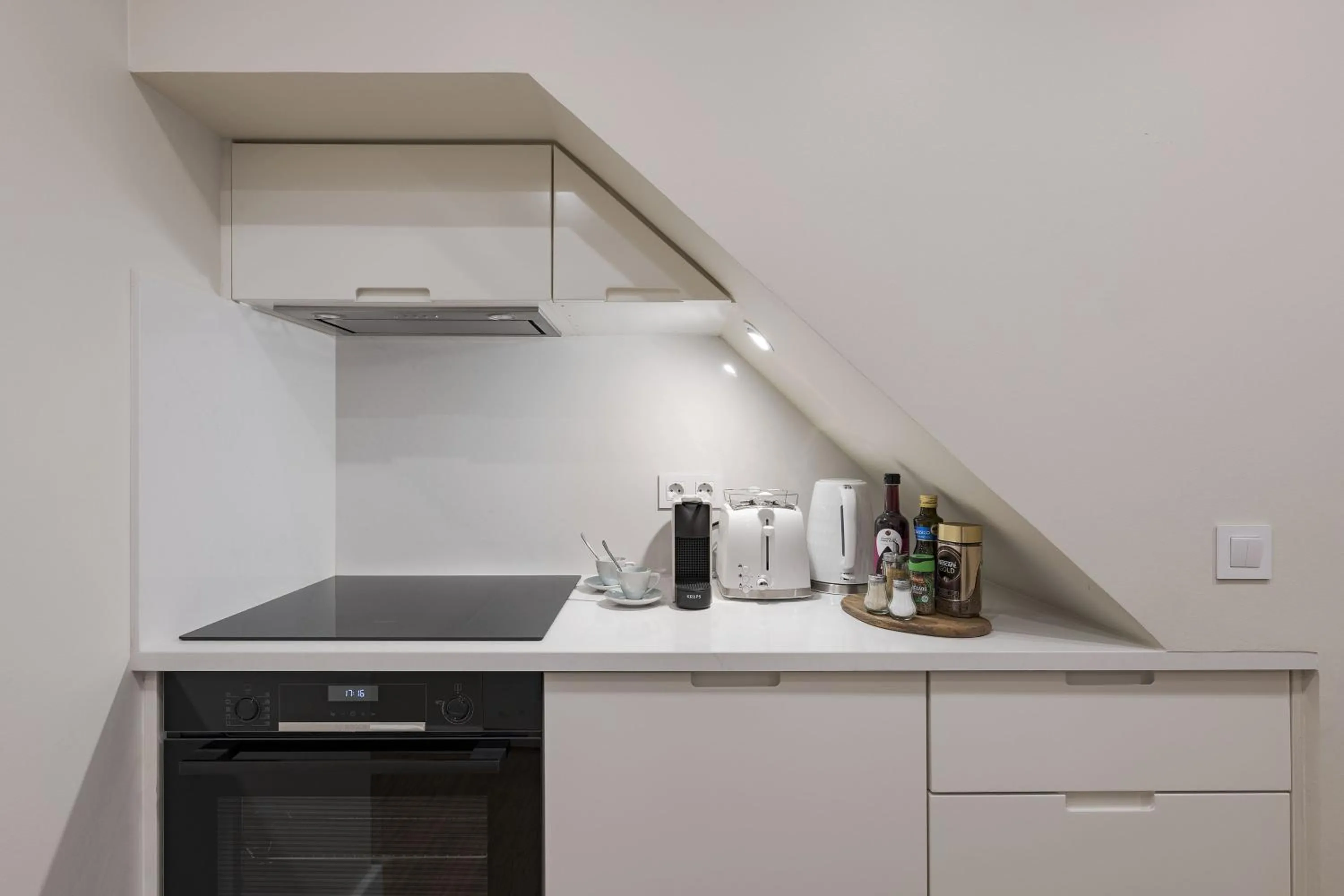 Kitchen or kitchenette in Peixeira Studios and Apartments