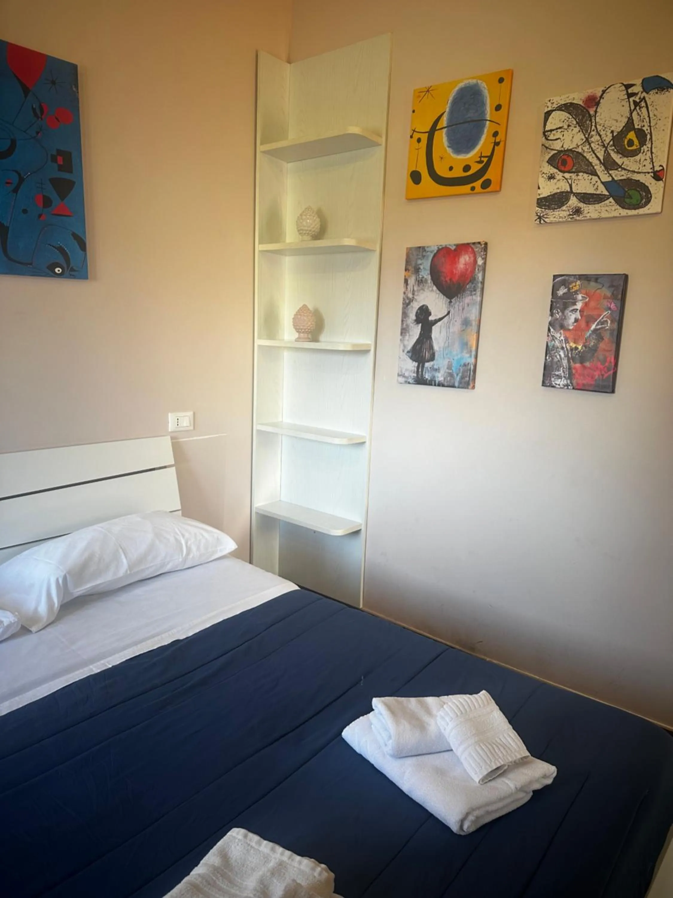 Photo of the whole room, Bed in B&B Scilla Town