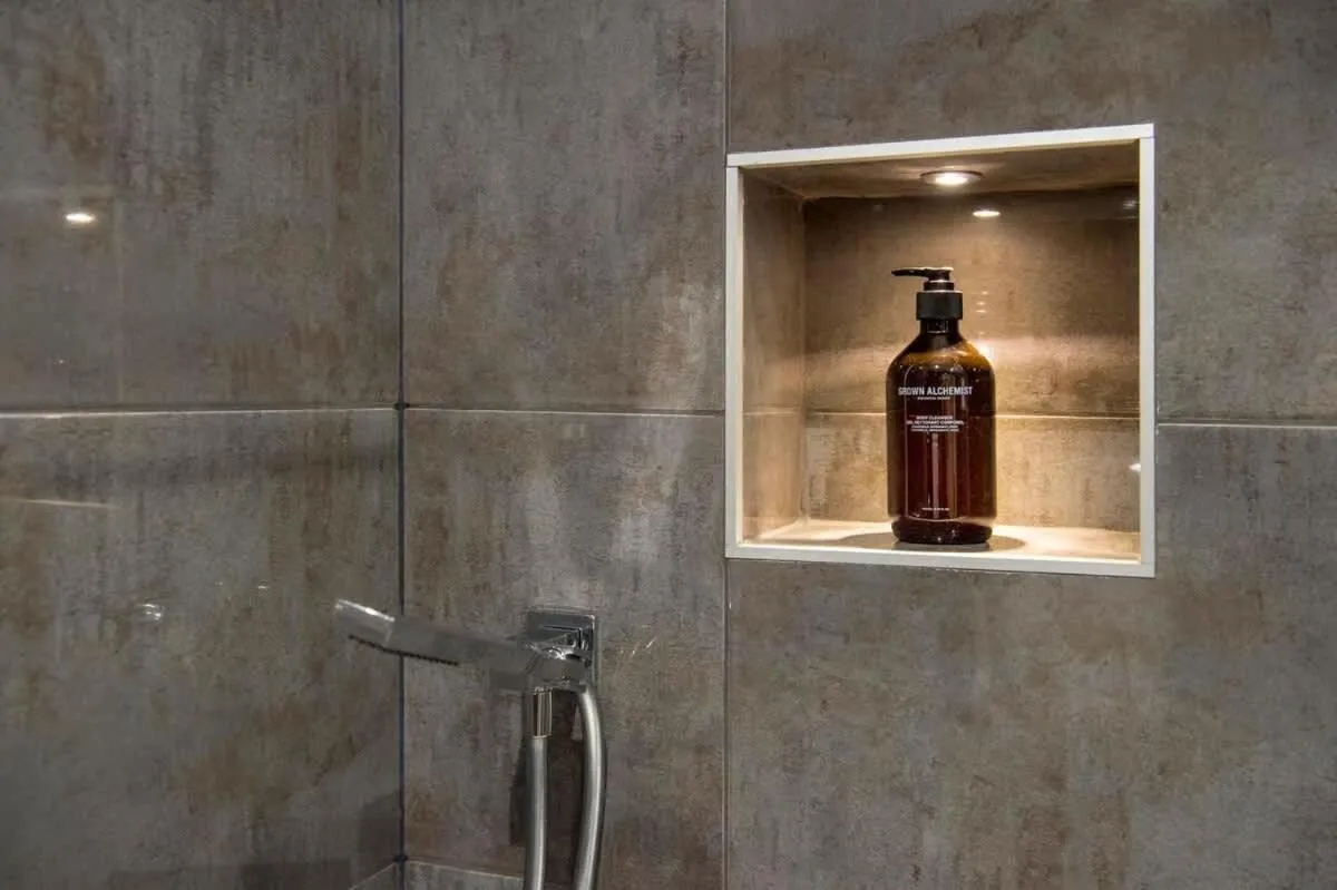 The Quadrant - The Botanical Suite