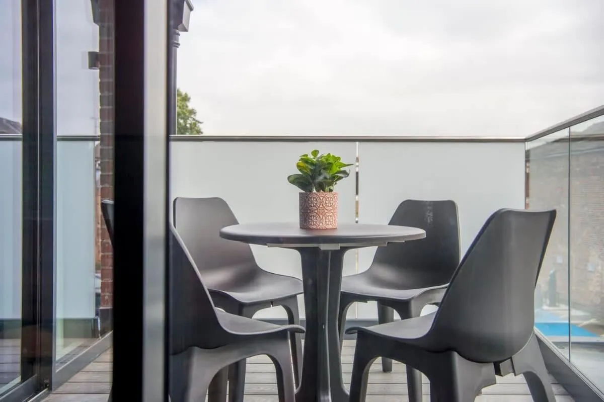 The Quadrant - The Botanical Suite