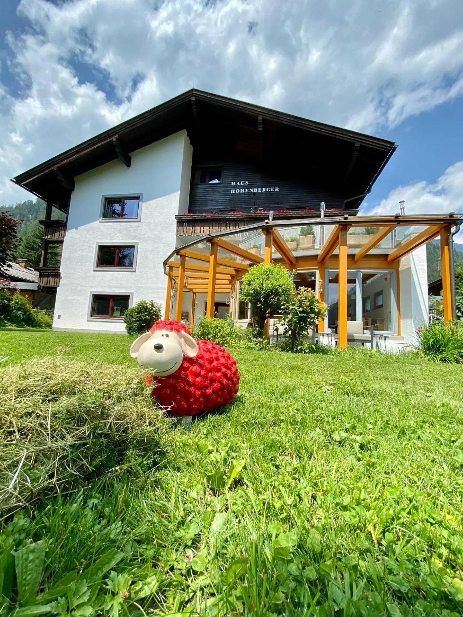 Property building in Apartments Hohenberger Mallnitz - Mein Platz in den Bergen!