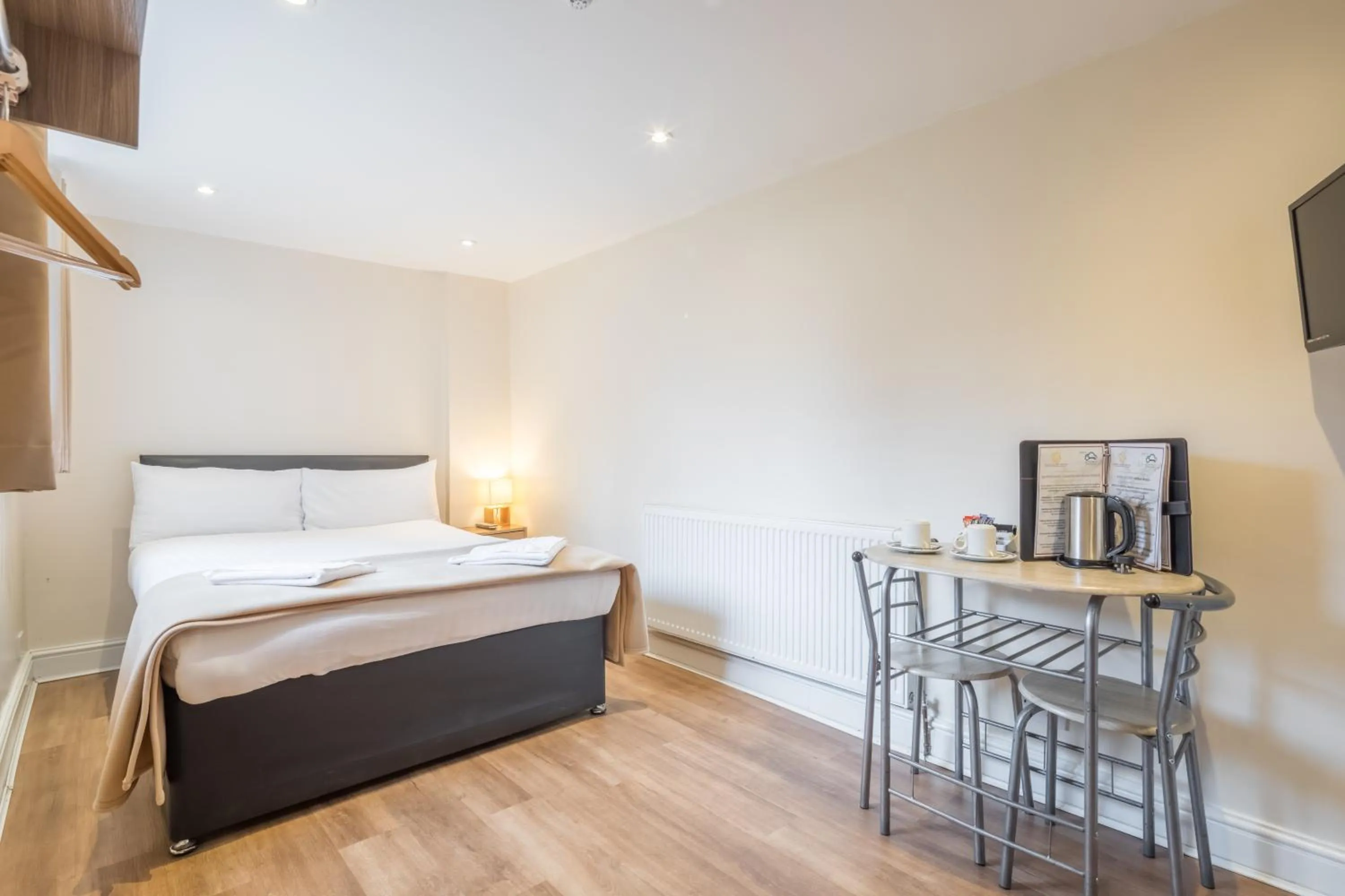 Bedroom, Bed in Rasa Sayang House - Self-check-in guesthouse