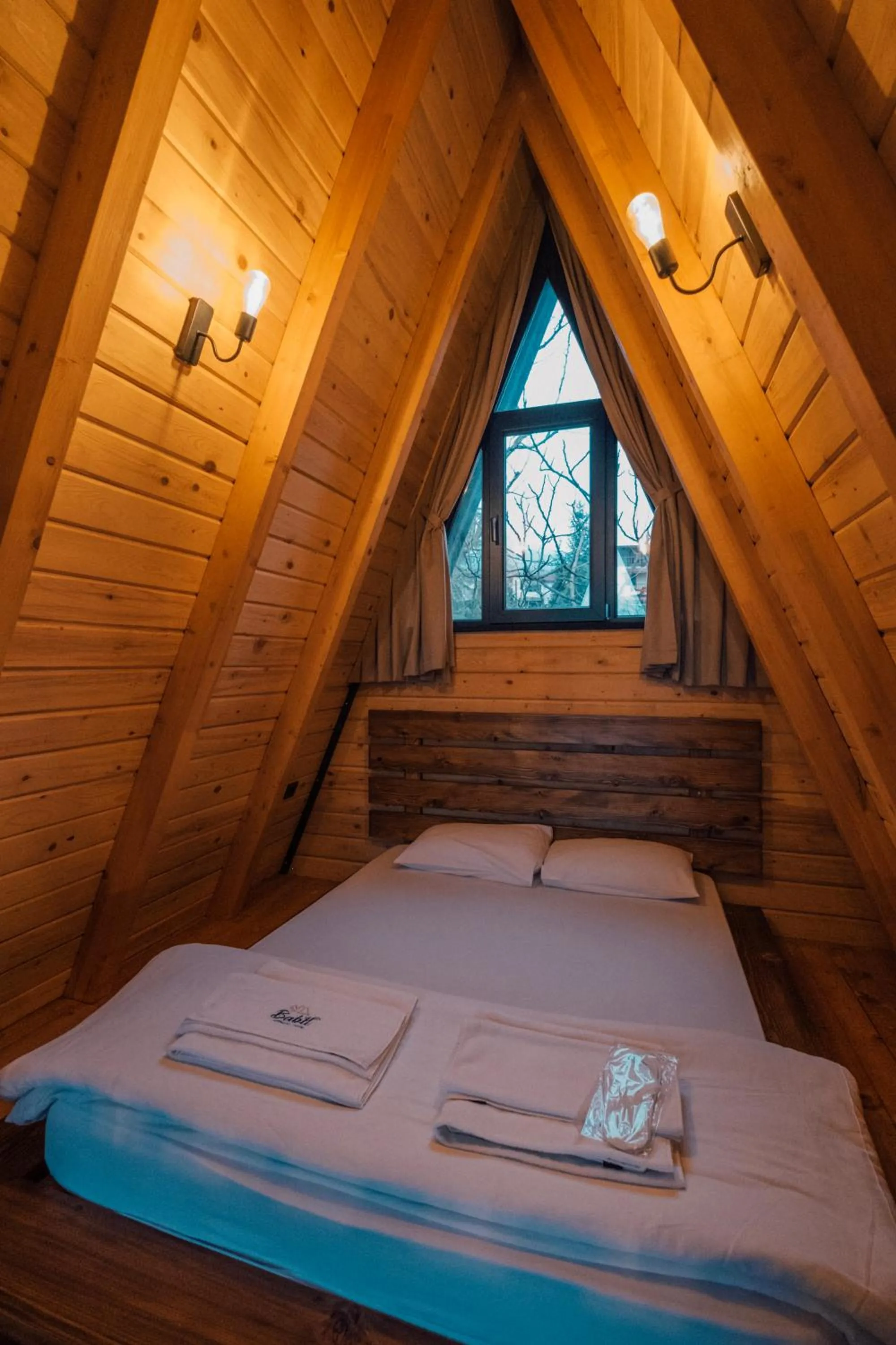 Bed in Babil Bungalow Boutique Hotel