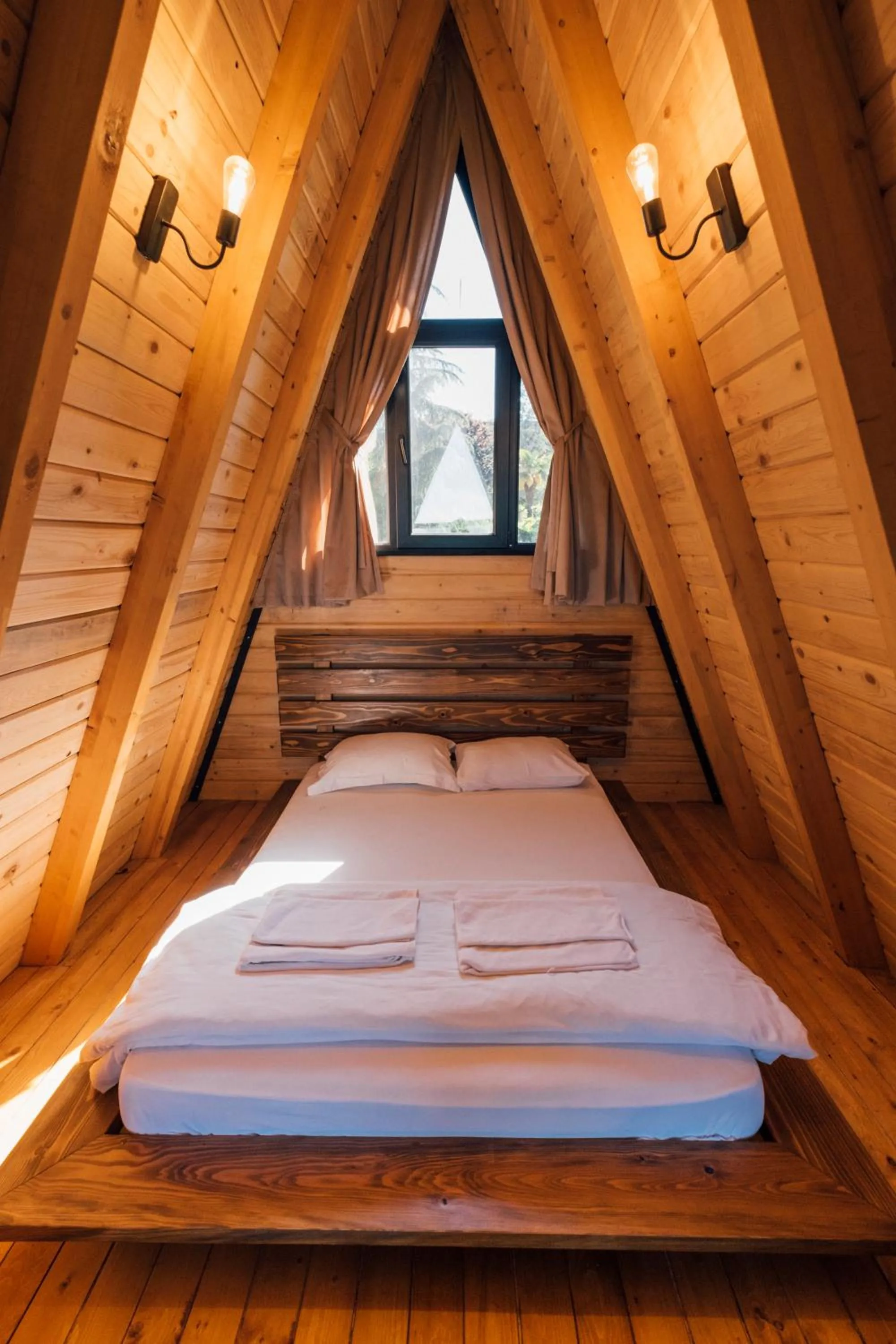 Bed in Babil Bungalow Boutique Hotel