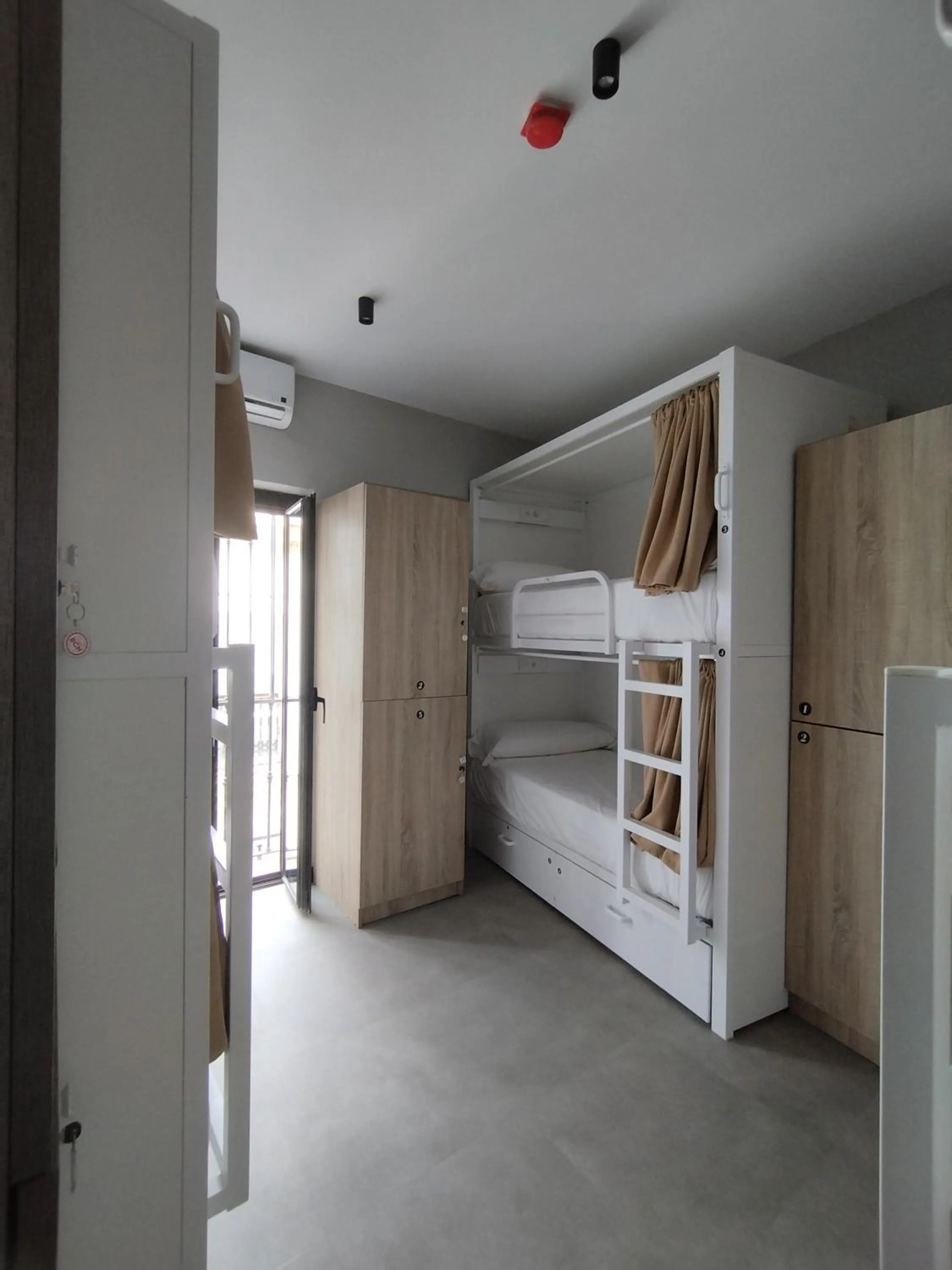 Photo of the whole room, Bed in Sweet Sevilla Hostel