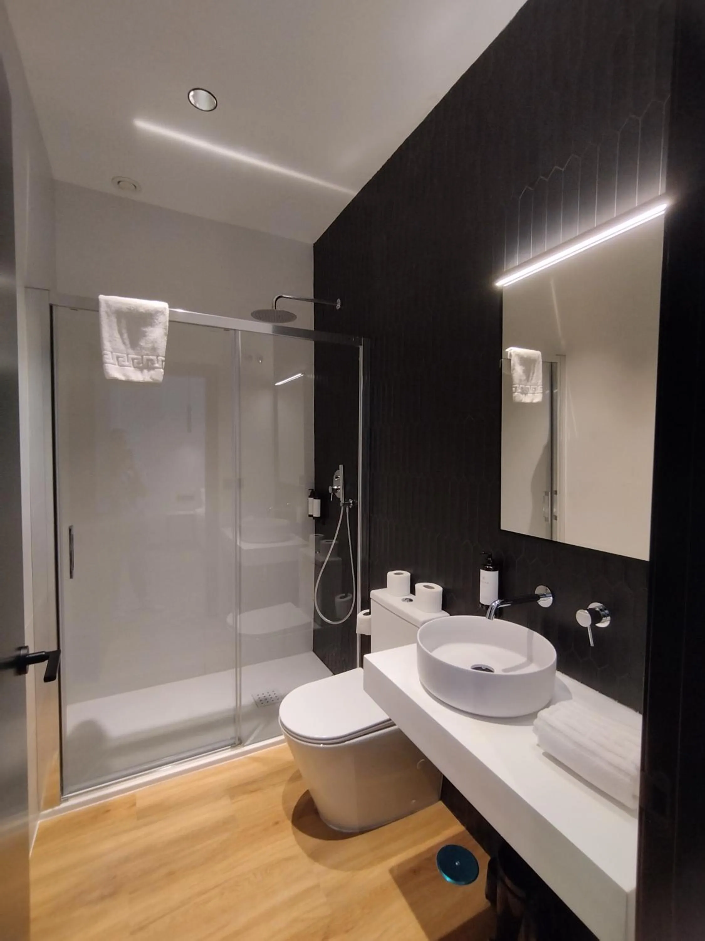 Shower in Sweet Sevilla Hostel