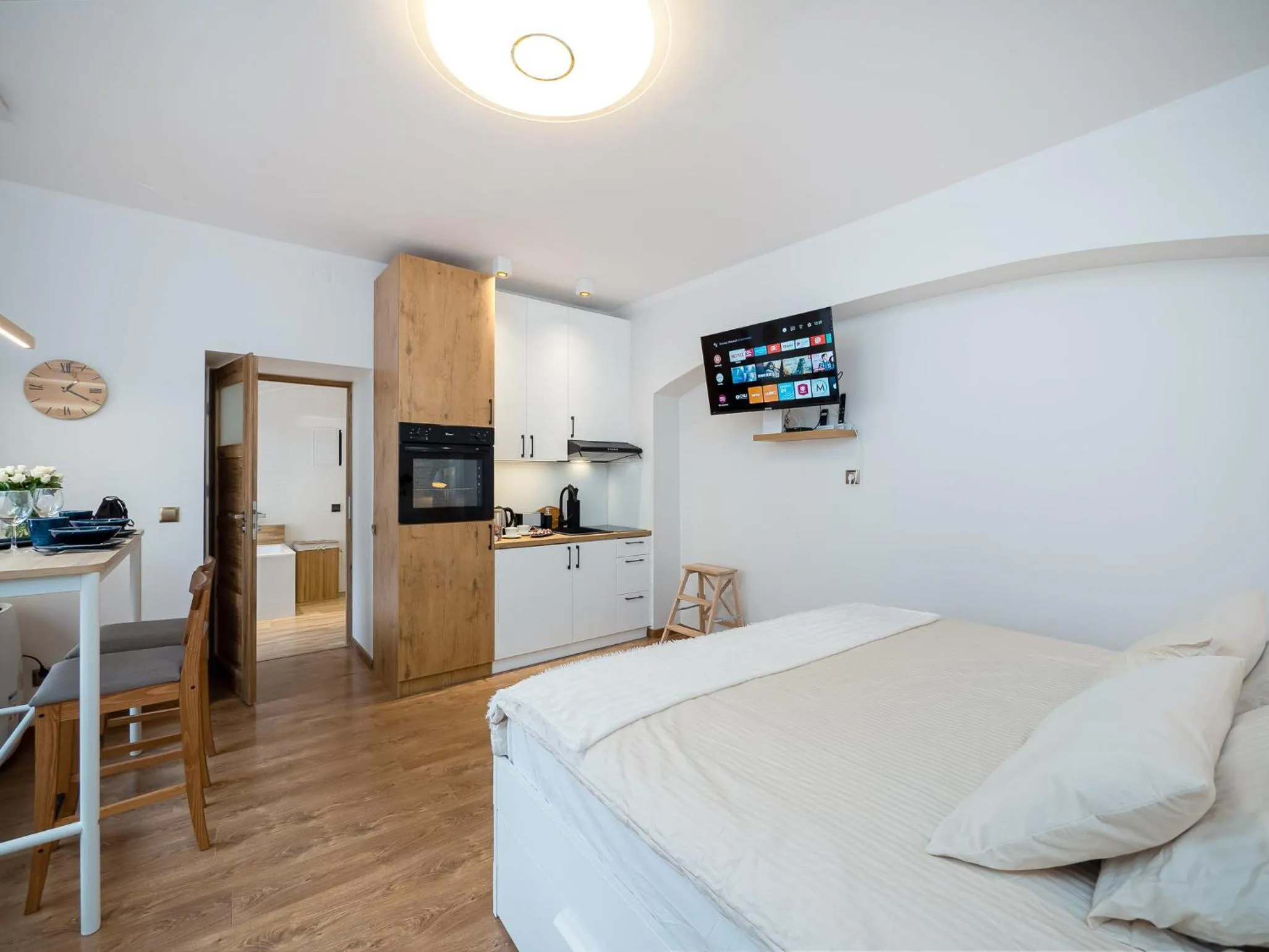Bed in Apartament DeLux Aleja NMP 8 - Free parking