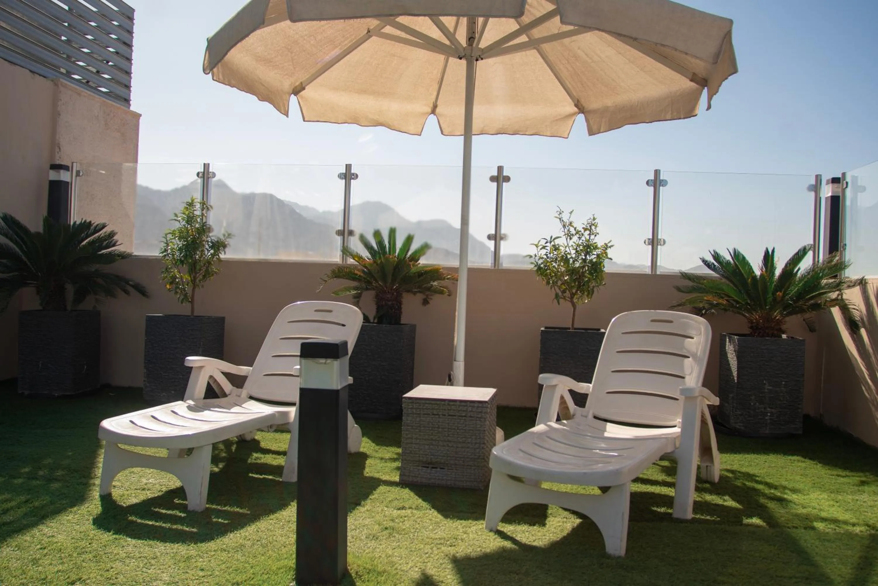 Swimming pool in Baity Boutique Hotel