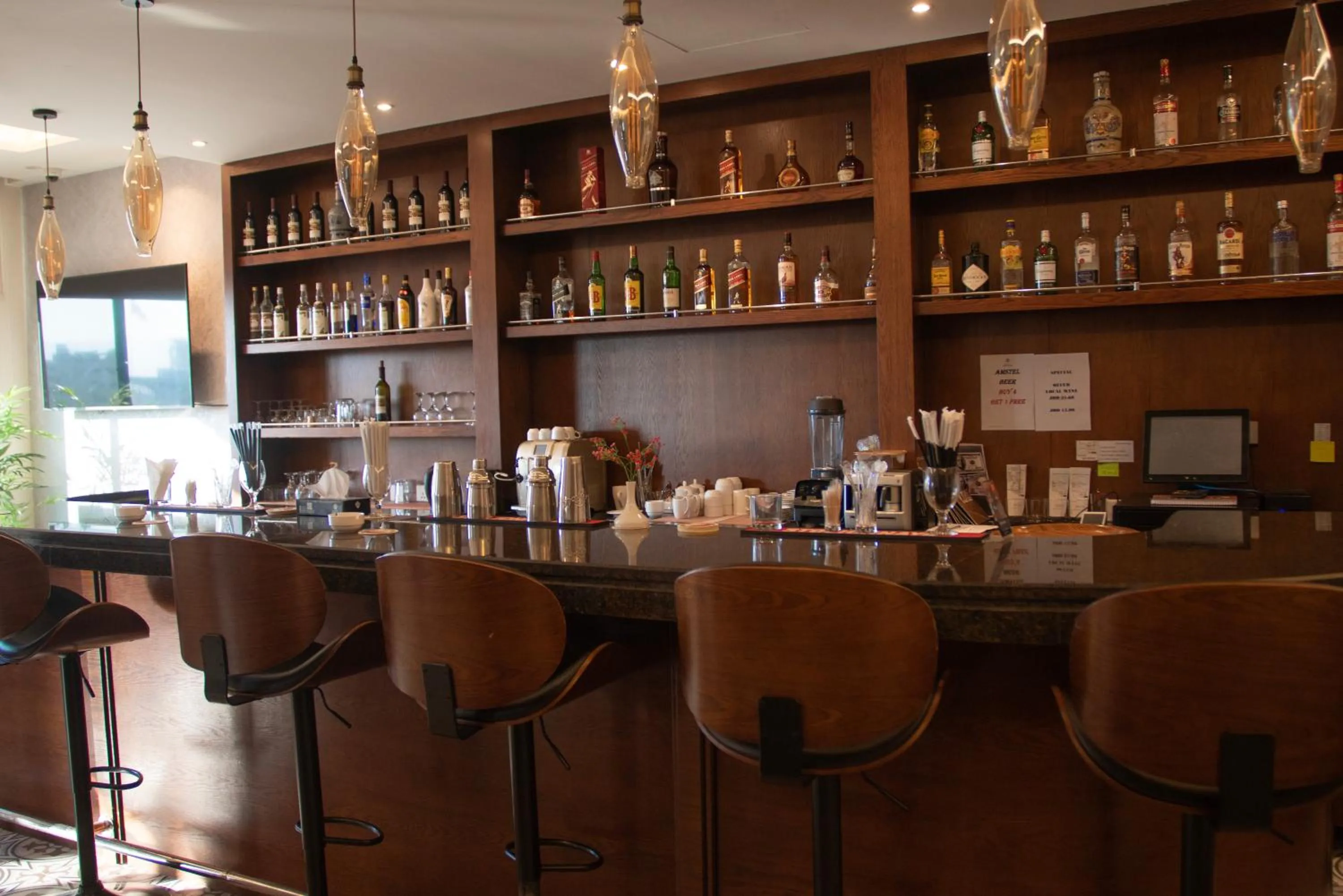 Restaurant/places to eat in Baity Boutique Hotel