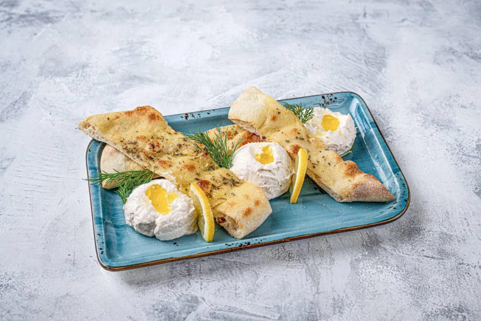 Restaurant/places to eat in Hotel Zonya