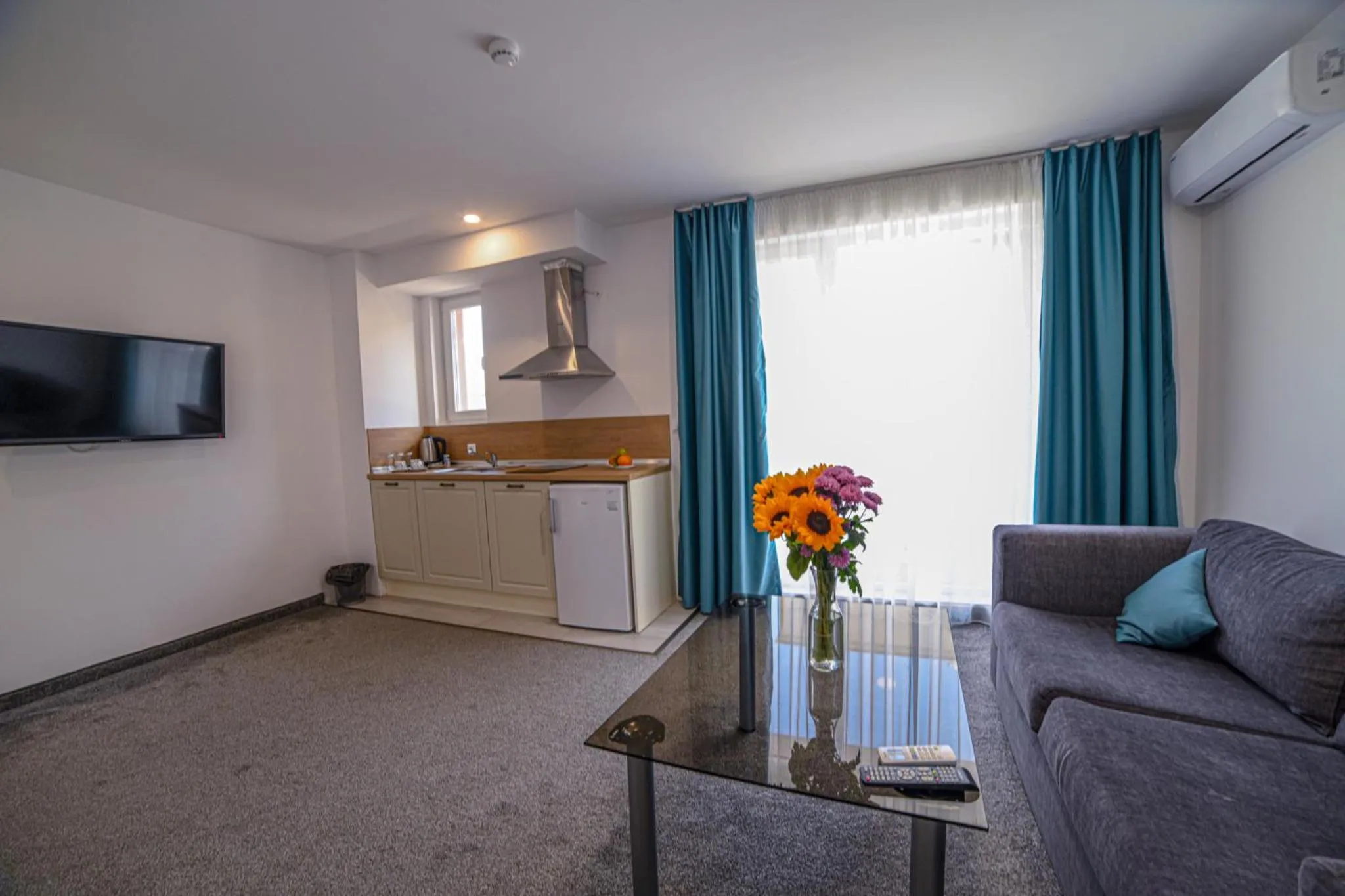 TV and multimedia in Hotel Zonya