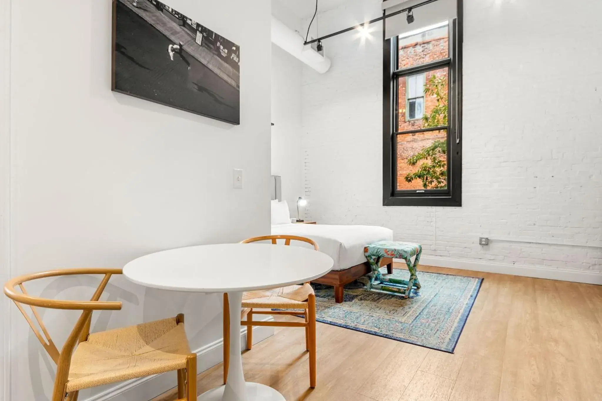 Queen Studio in The Rambler Queen Studio in The Rambler