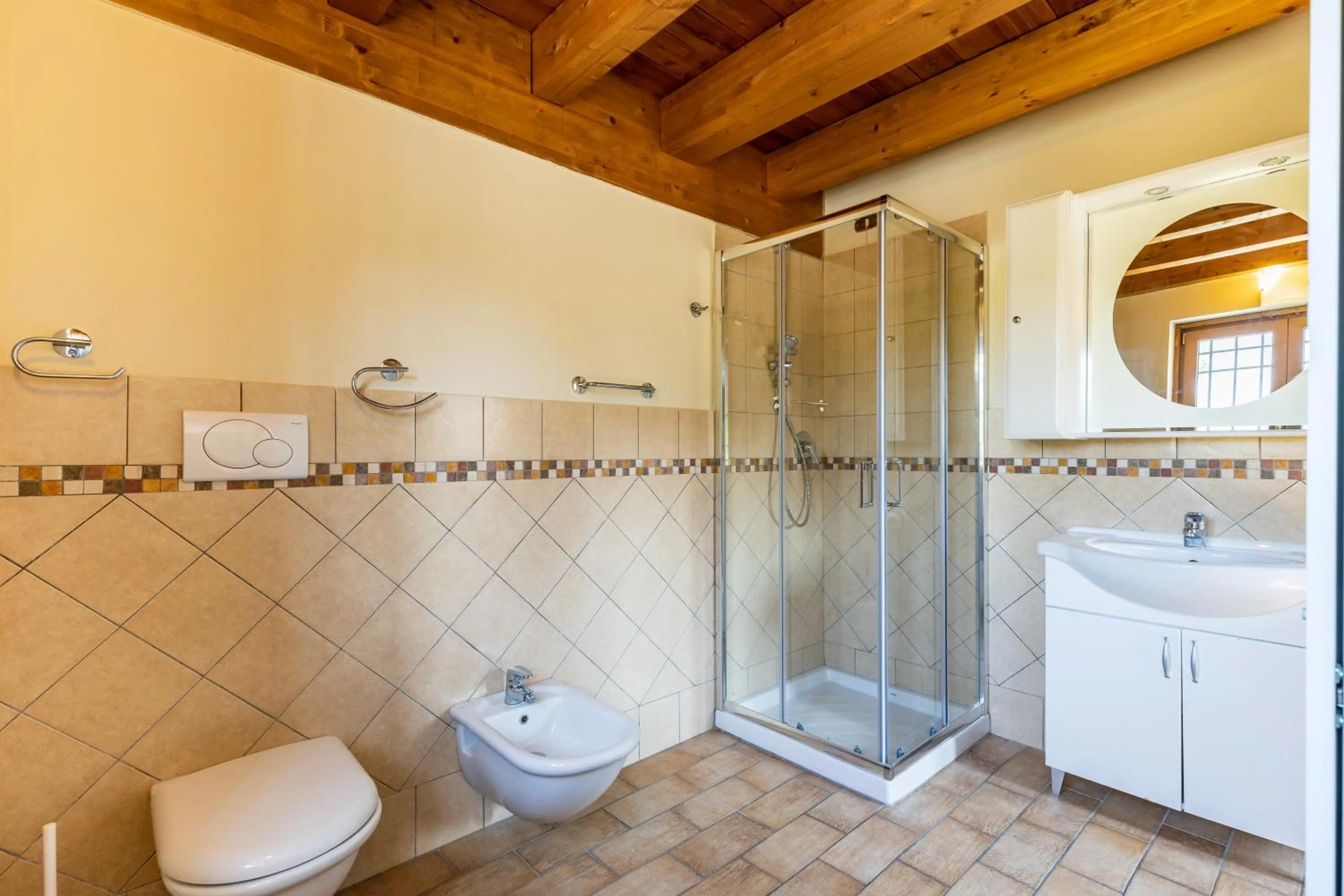 Bathroom in Il Casale Lonato - by Host4U
