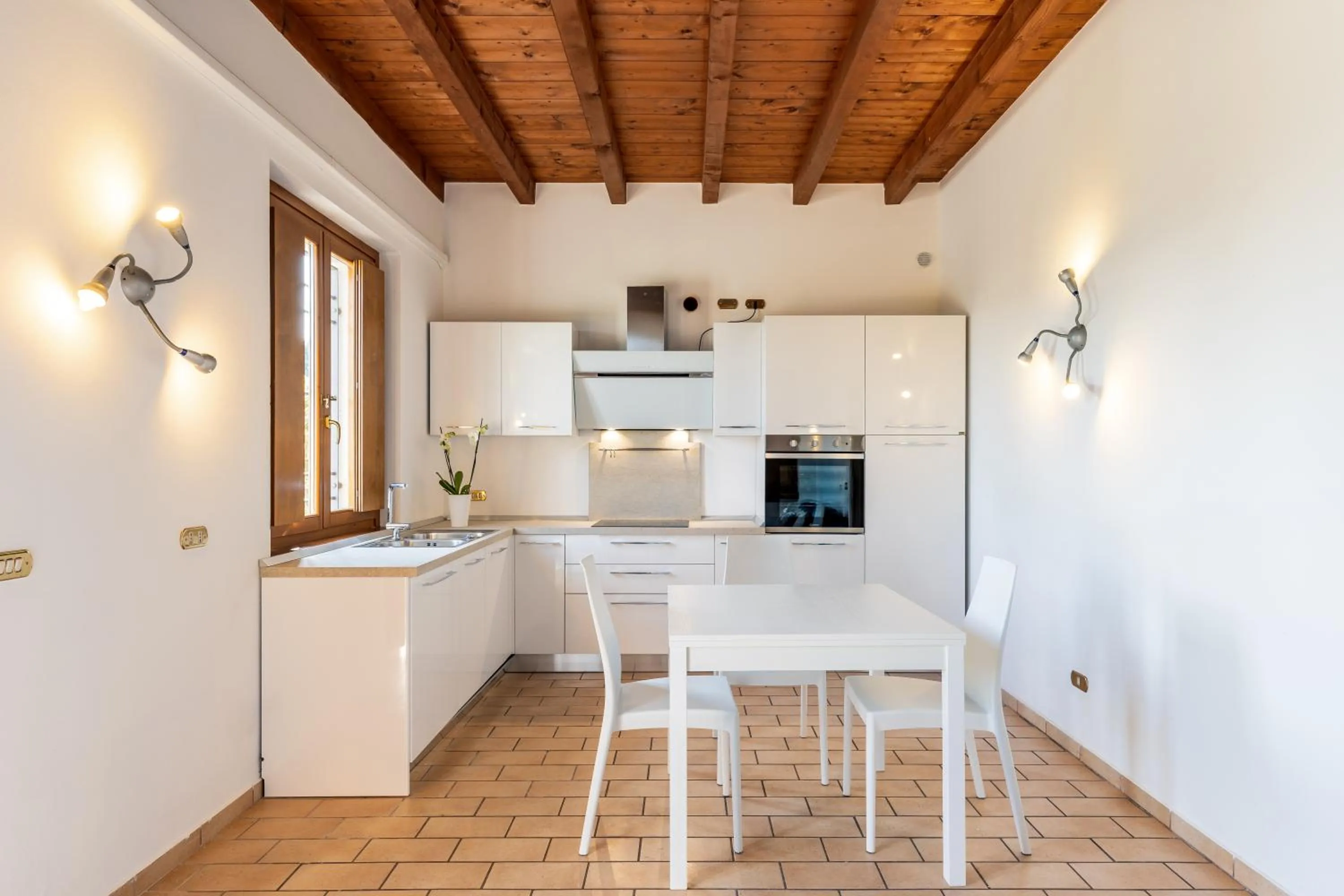 Kitchen or kitchenette in Il Casale Lonato - by Host4U