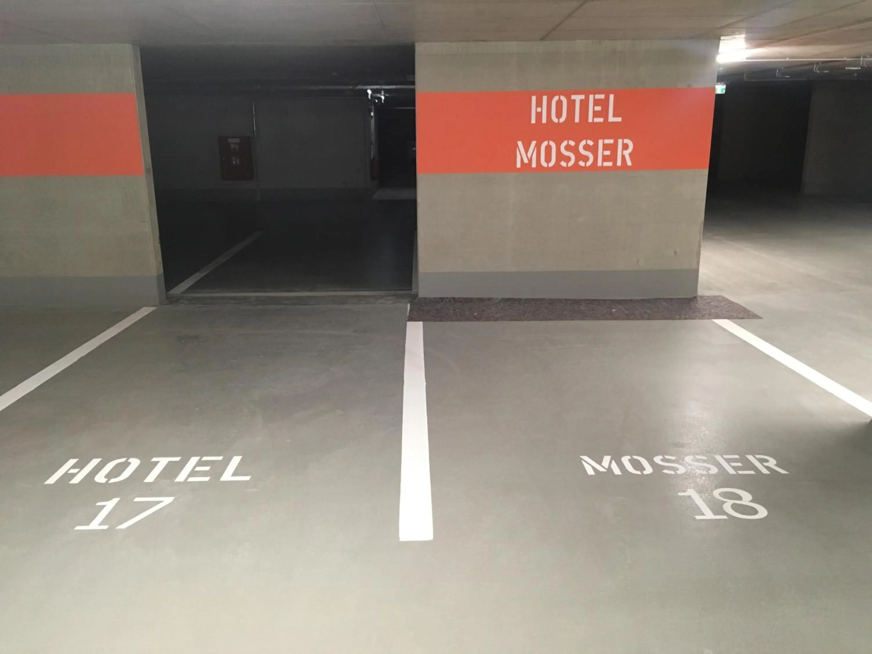 Text overlay in Altstadt Hotel Mosser
