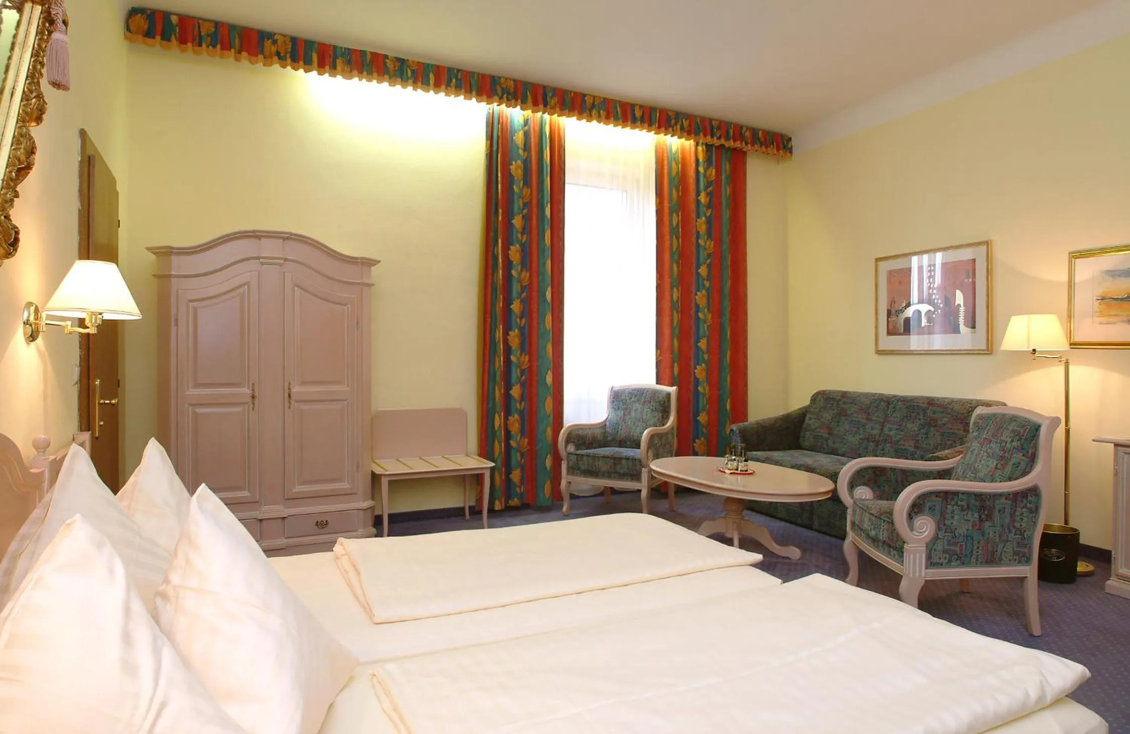 Photo of the whole room, Bed in Altstadt Hotel Mosser