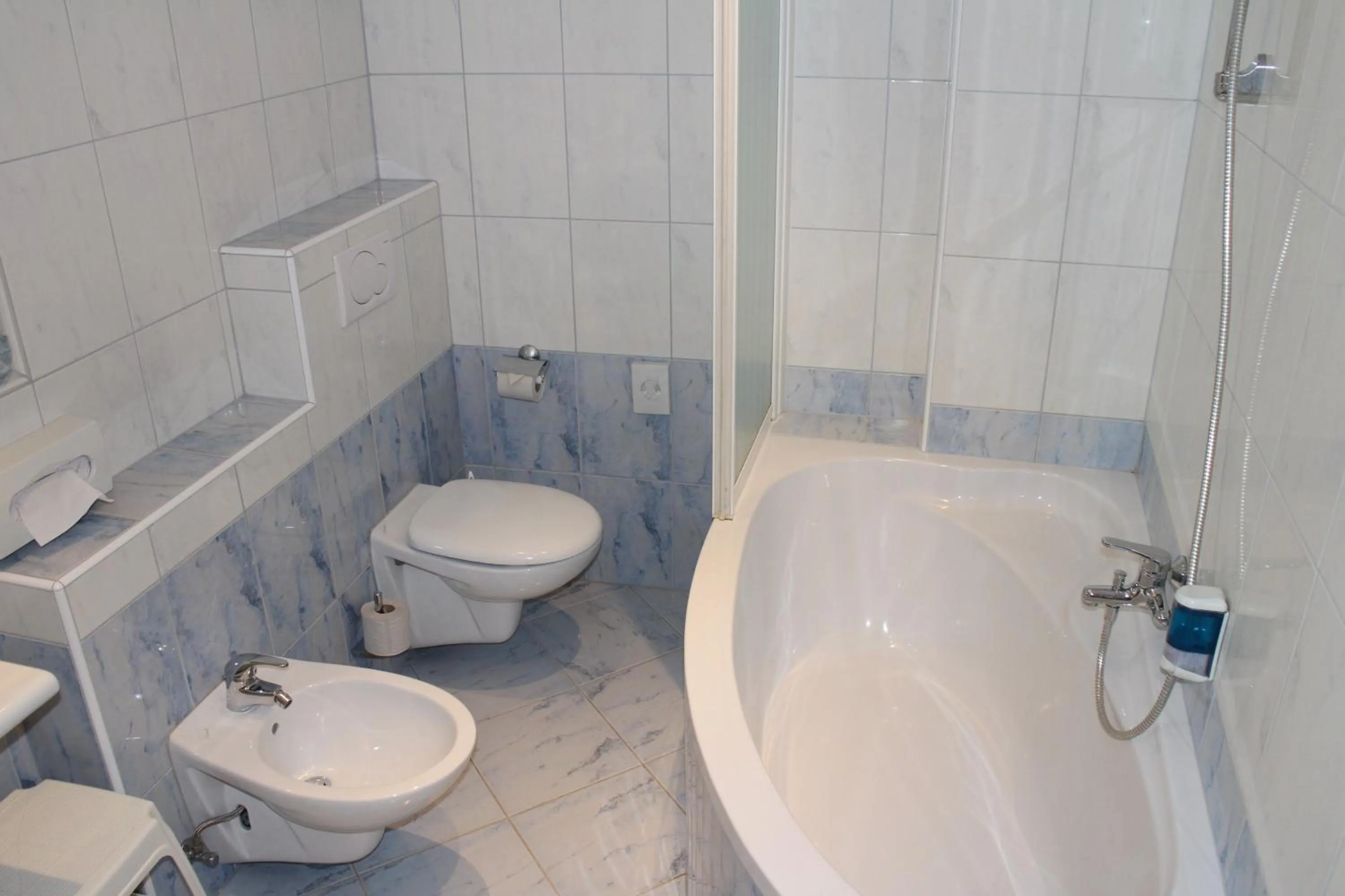 Bathroom in Altstadt Hotel Mosser