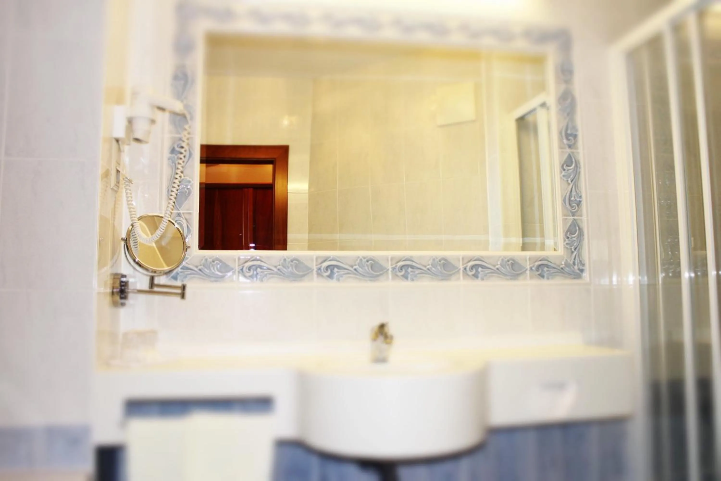 Bathroom in Altstadt Hotel Mosser